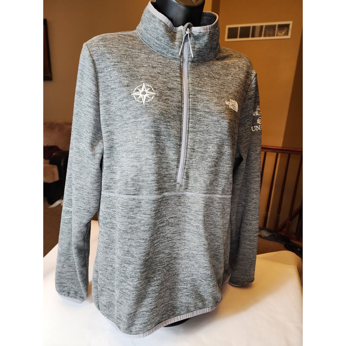 North Face Fleece Womens Large Athletic Zip Long Sleeve Performance Pullover Top