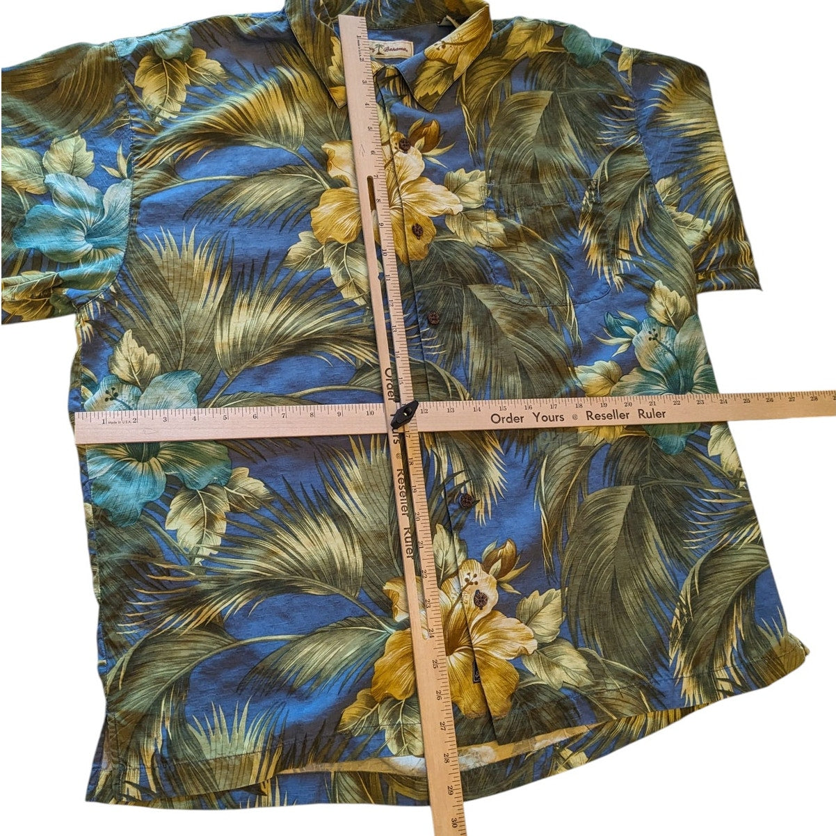 Tommy Bahama Silk Hawaiian Shirt Men XL Tropical Button Short Sleeve Luau Beach