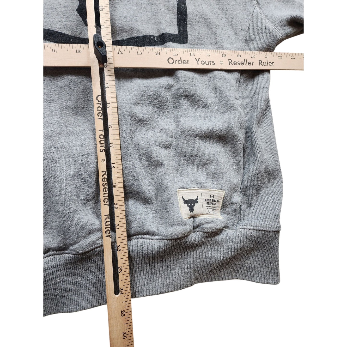 Under Armour Project Rock Hoodie Medium Sweatshirt Bull Blood Sweat Respect Gym