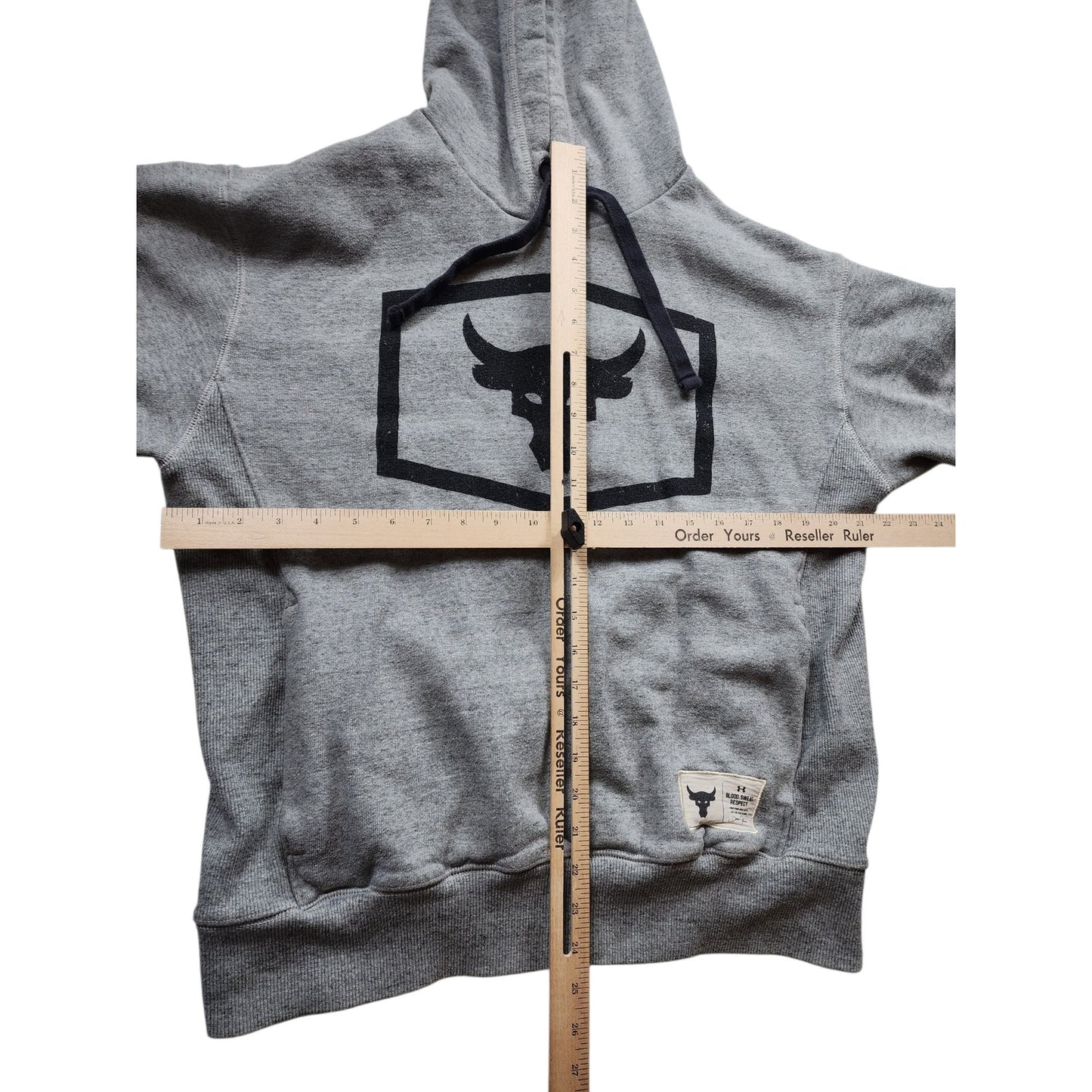 Under Armour Project Rock Hoodie Medium Sweatshirt Bull Blood Sweat Respect Gym