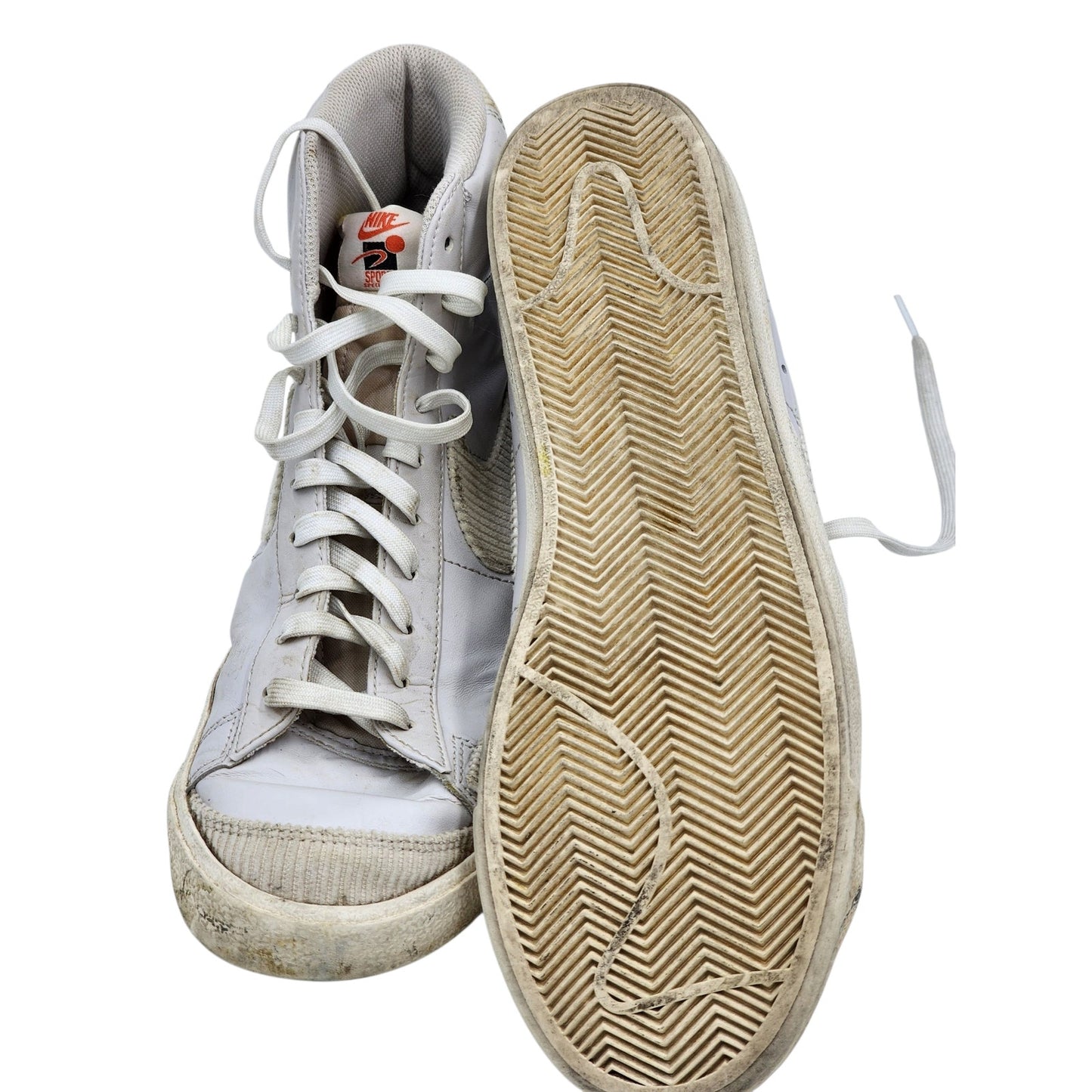 Nike Blazer Mid 77 High Top Sneakers Mens 11 DD8021-001 Basketball Shoes Sports