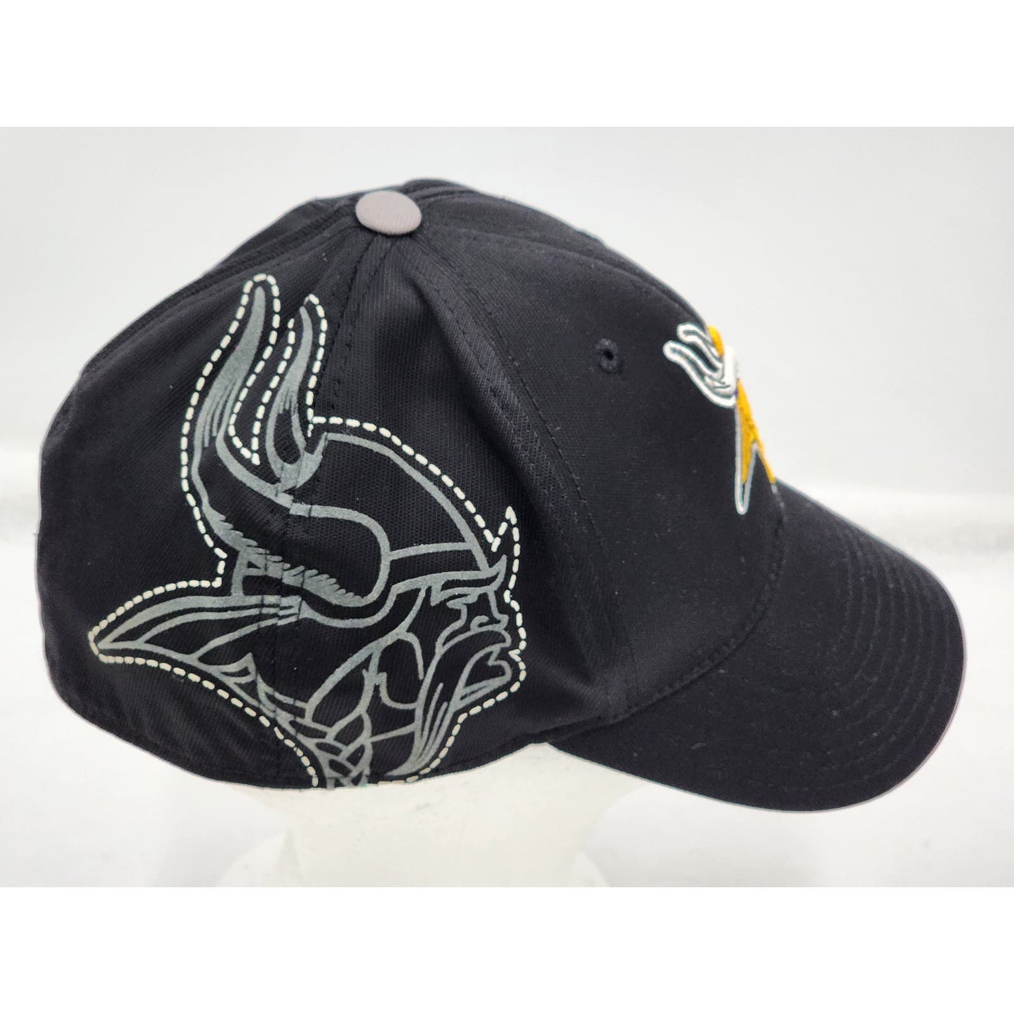 Minnesota Vikings Hat NFL Equipment On Field Reebok Baseball Cap L/XL Sports