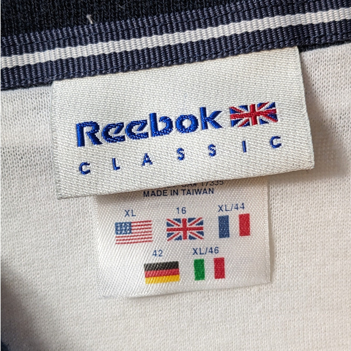 Reebok Classic Track Jacket Womens XL White Navy Full Zip Windbreaker Sporty