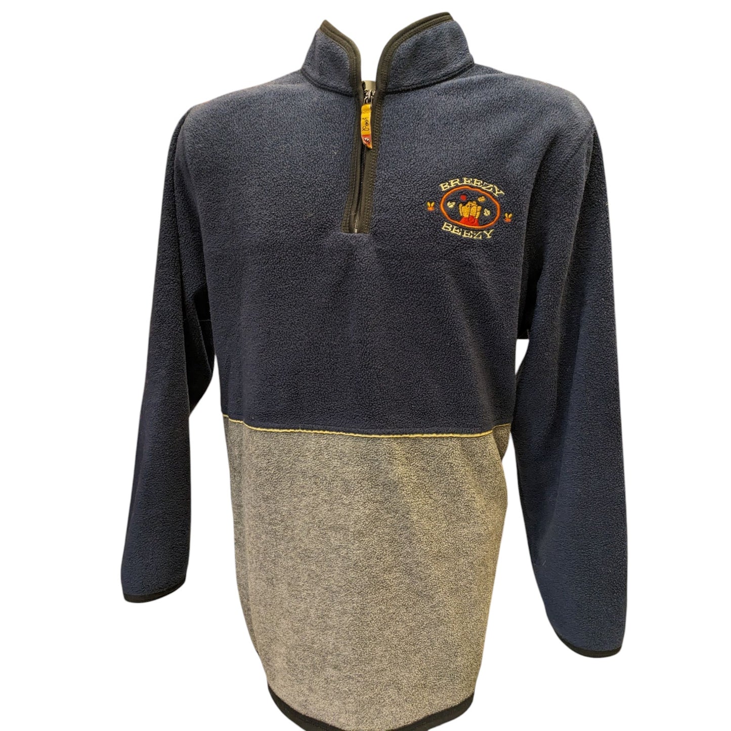 Disney Winnie the Pooh Breezy Beezy Fleece Pullover Adult XL Quarter Zip Graphic