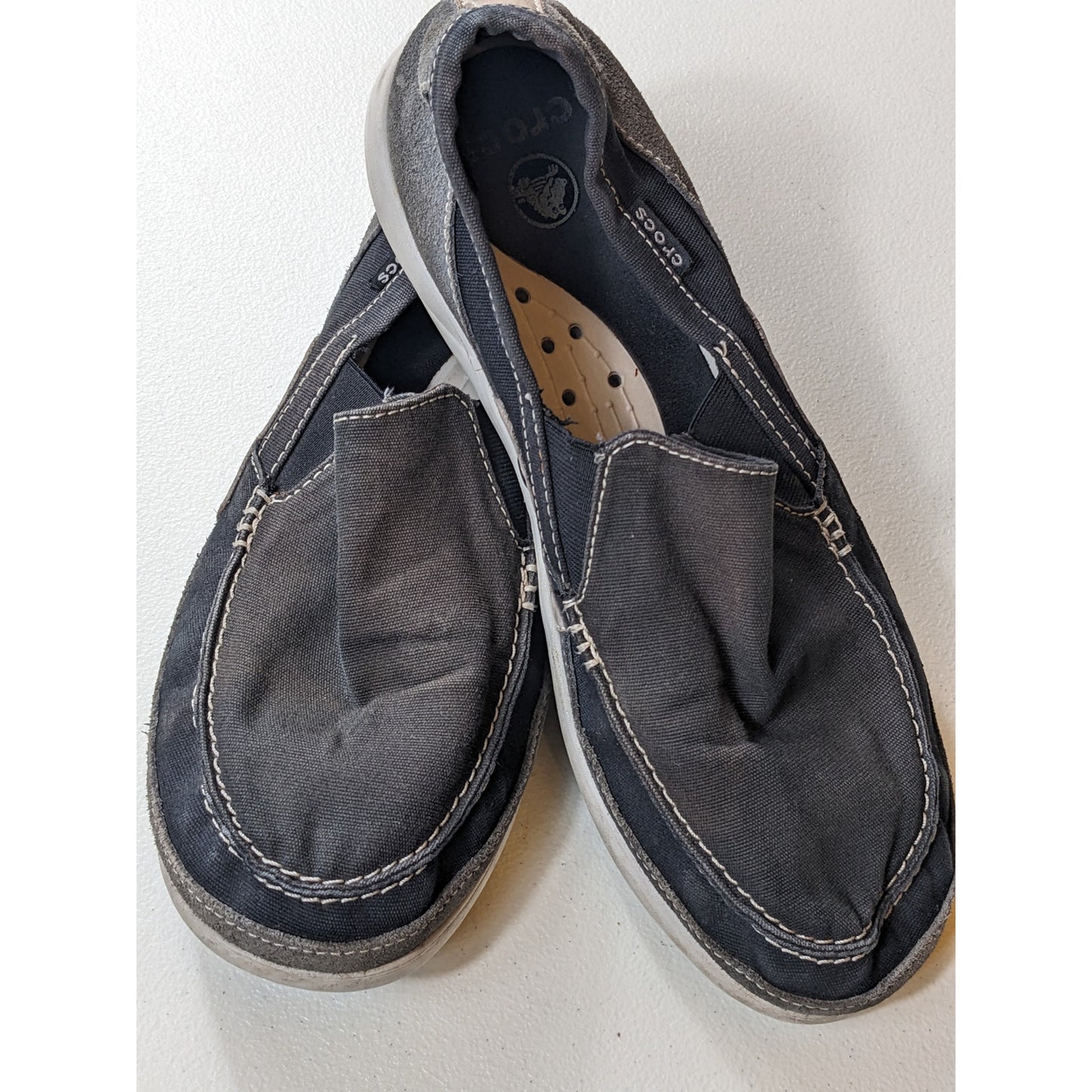 Crocs Shoes Mens 10 Canvas Slip On Loafers Comfort Lightweight Travel Boating