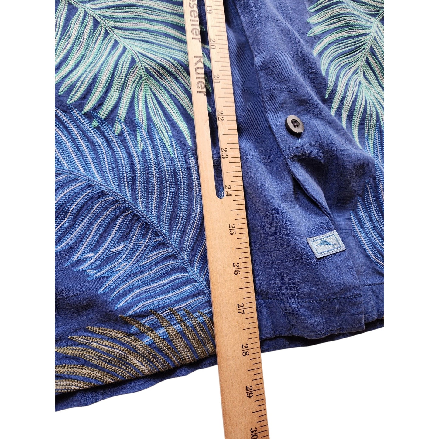 Tommy Bahama Silk Camp Shirt Large Palm Frond Aloha Top Island Vacation Hawaiian