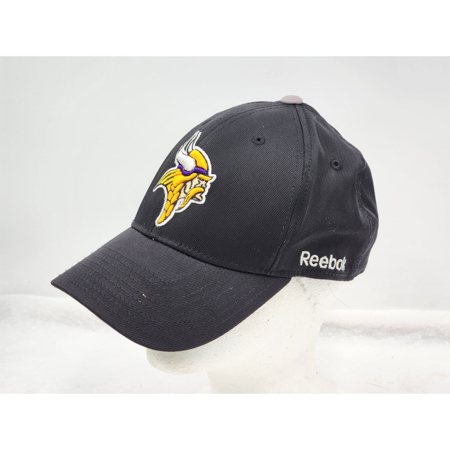 Minnesota Vikings Hat NFL Equipment On Field Reebok Baseball Cap L/XL Sports