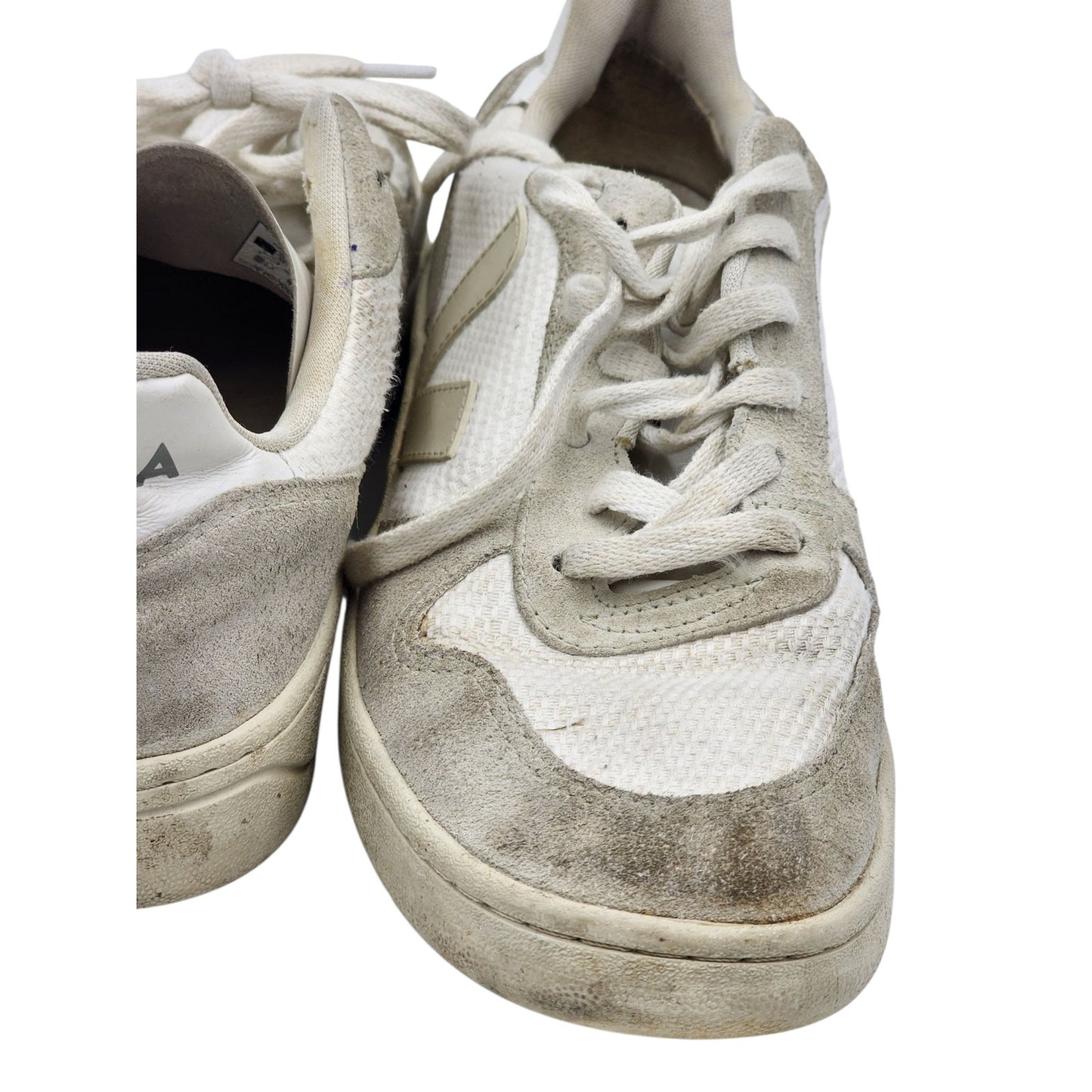 Veja Shoes V-10 Low Top Sustainable Sneakers Womens 10 White Lace Up Brazil