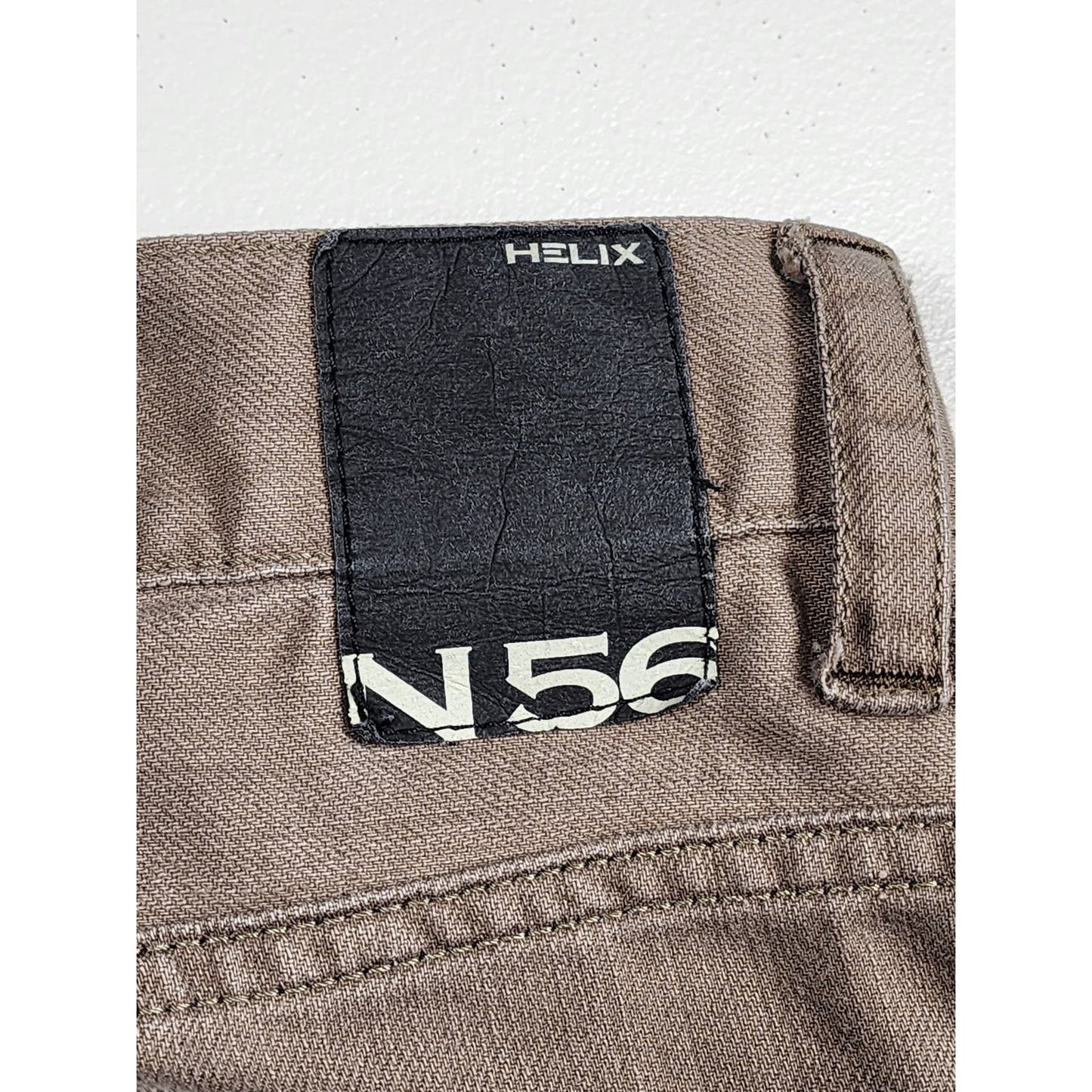 Helix Jeans Mens 32x30 Relaxed Straight N56 Casual Outdoors Belt Loops Brown