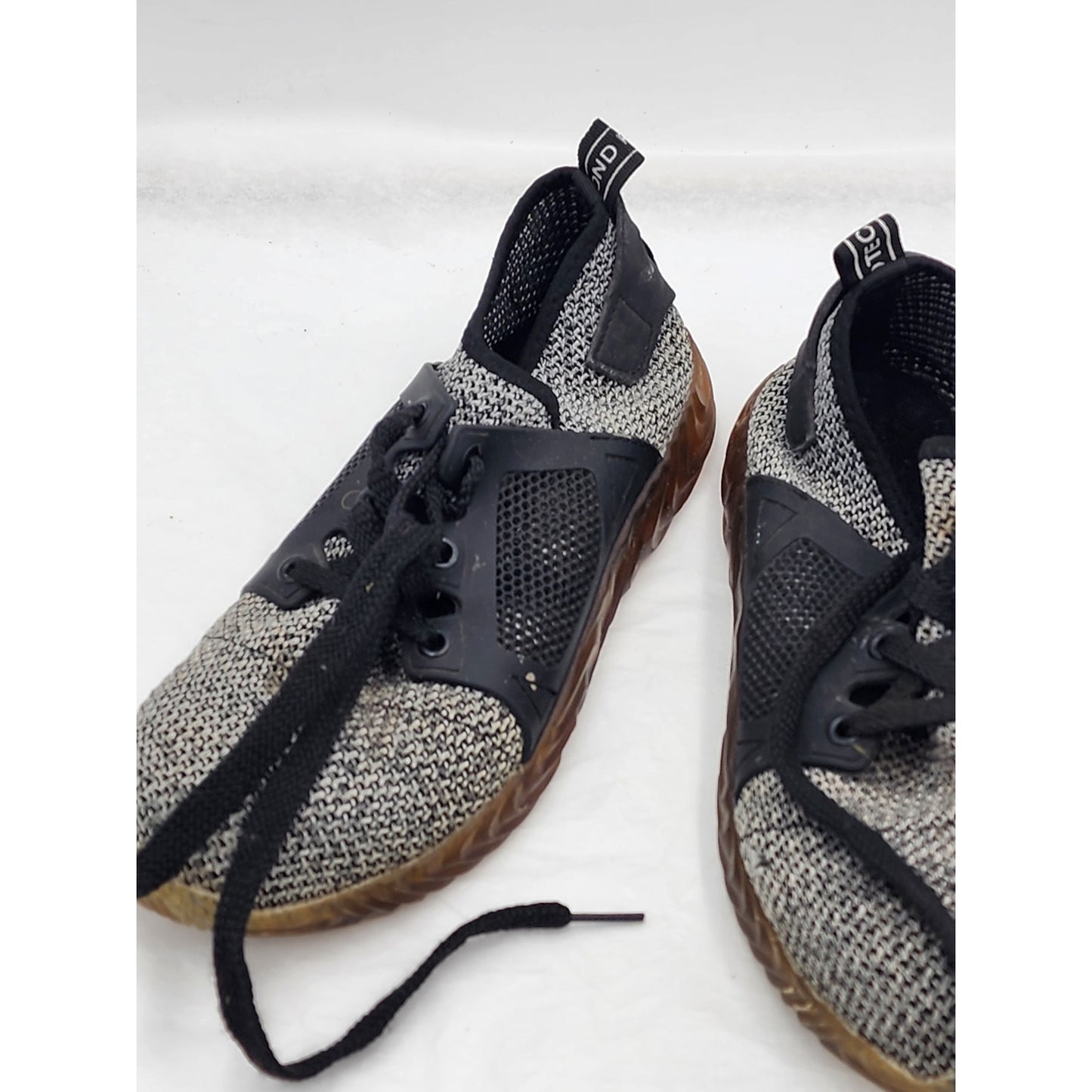 Indestructible Steel Toe Mens Size 9 Womens 11 EU 43 Knit Mesh Workwear Safety