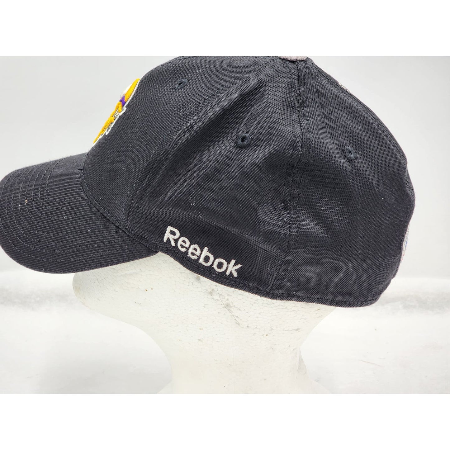 Minnesota Vikings Hat NFL Equipment On Field Reebok Baseball Cap L/XL Sports