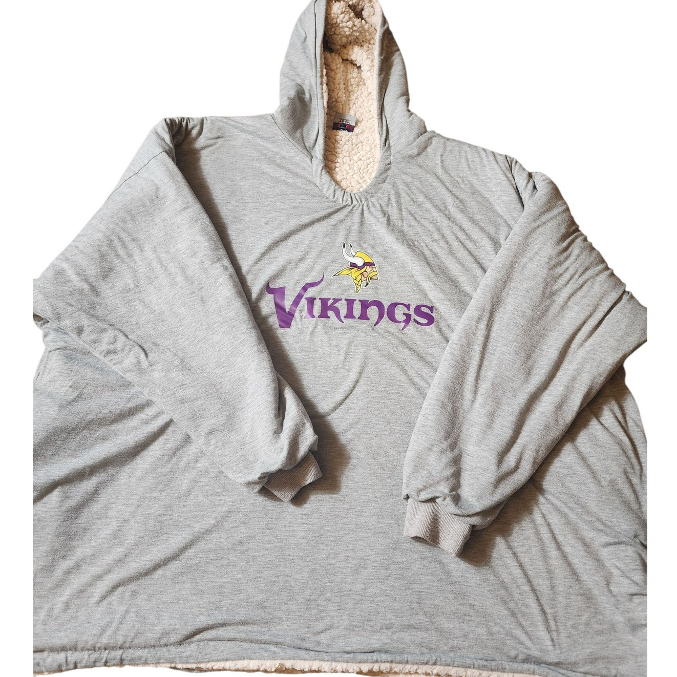 NFL Minnesota Viking Oversized Sherpa Lined Hoodie Blanket Adult Sweatshirt Cozy