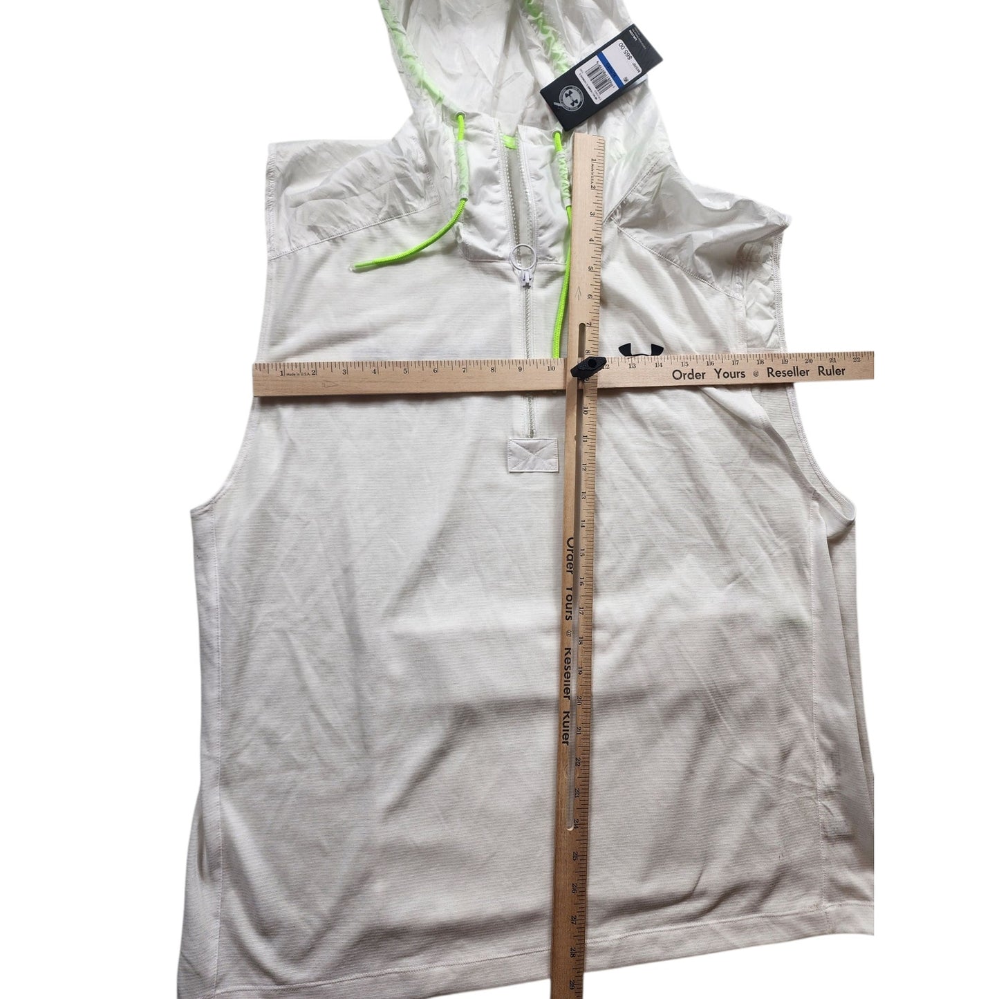 Under Armour XL Sleeveless Windbreaker Hoodie Activewear Gym Athleisure 1351063