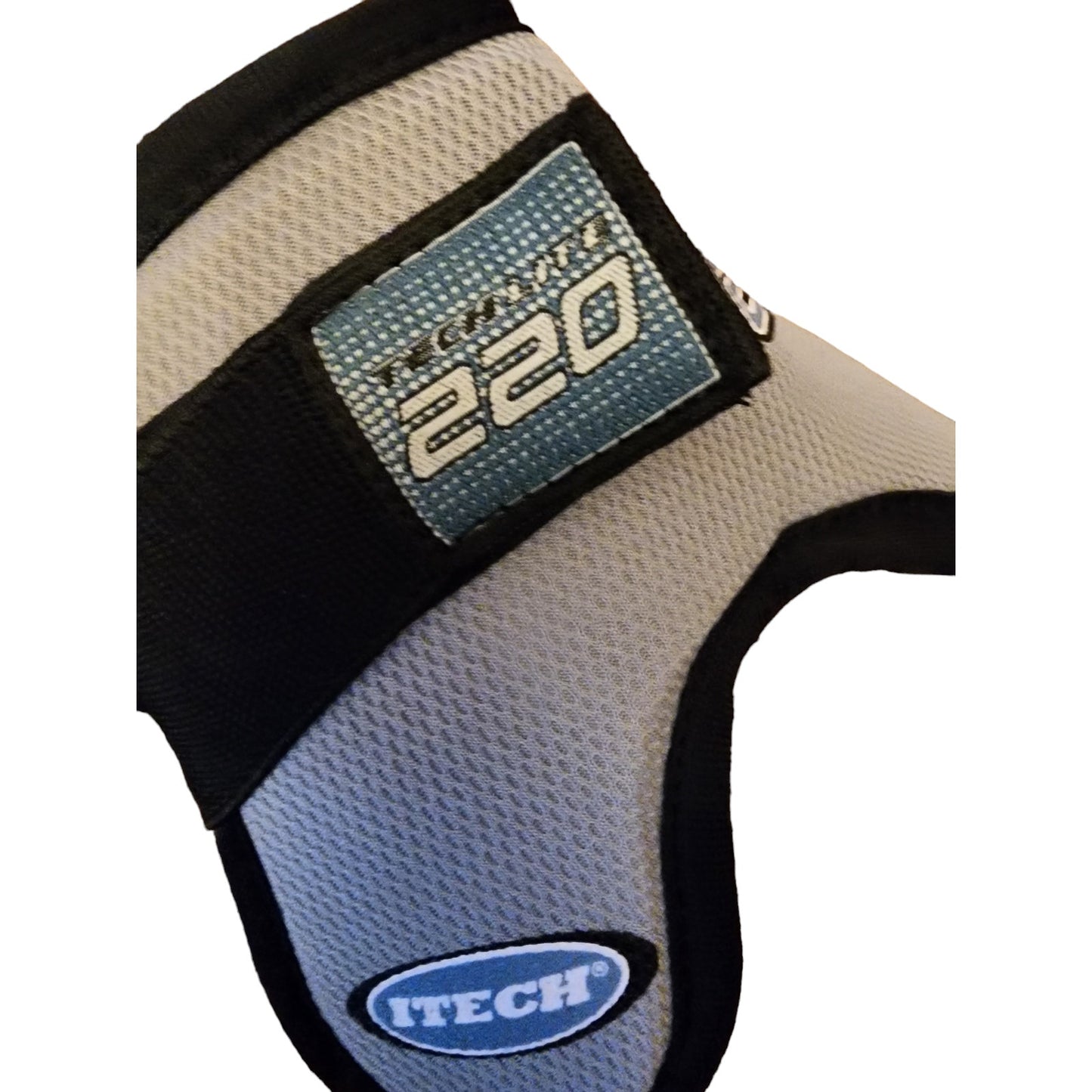 Itech Tech Lite 220 Hockey Forearm Protectors Left Right Pair Black Grey