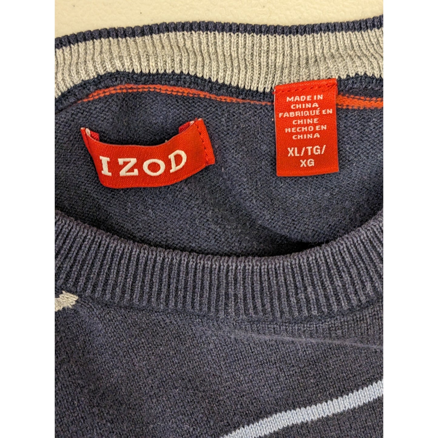 IZOD Sweater Womens XL Black Striped Crewneck Pullover Casual Knit Long Sleeve