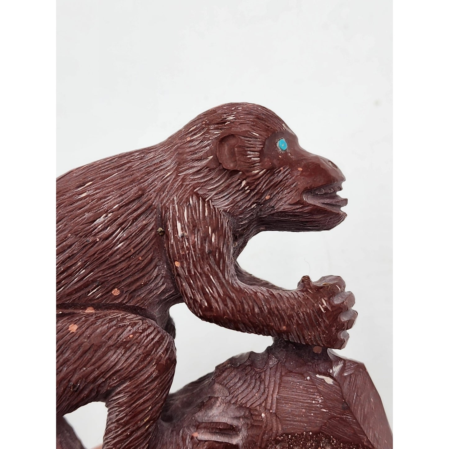 Native American Zuni Monkey Fetish Derrick Kaamasee Pipestone Carve Turquoise 4"