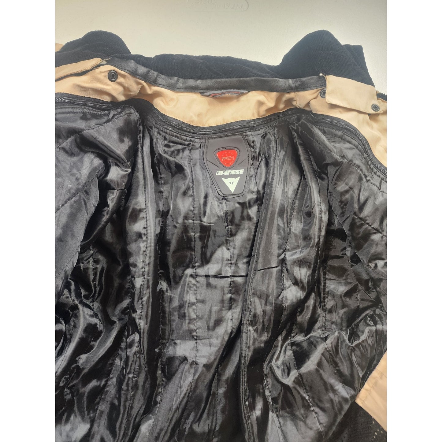 Dainese Motorcycle Jacket 50 USA 4O Large D-Tec Equipment Armor Touring Liner