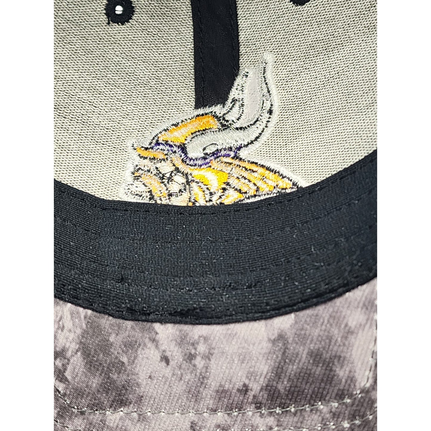 Minnesota Vikings Hat NFL Equipment On Field Reebok Baseball Cap L/XL Sports
