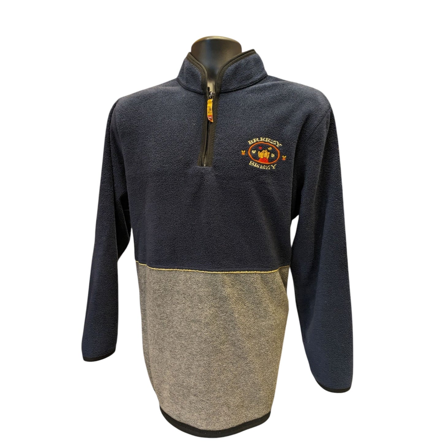 Disney Winnie the Pooh Breezy Beezy Fleece Pullover Adult XL Quarter Zip Graphic