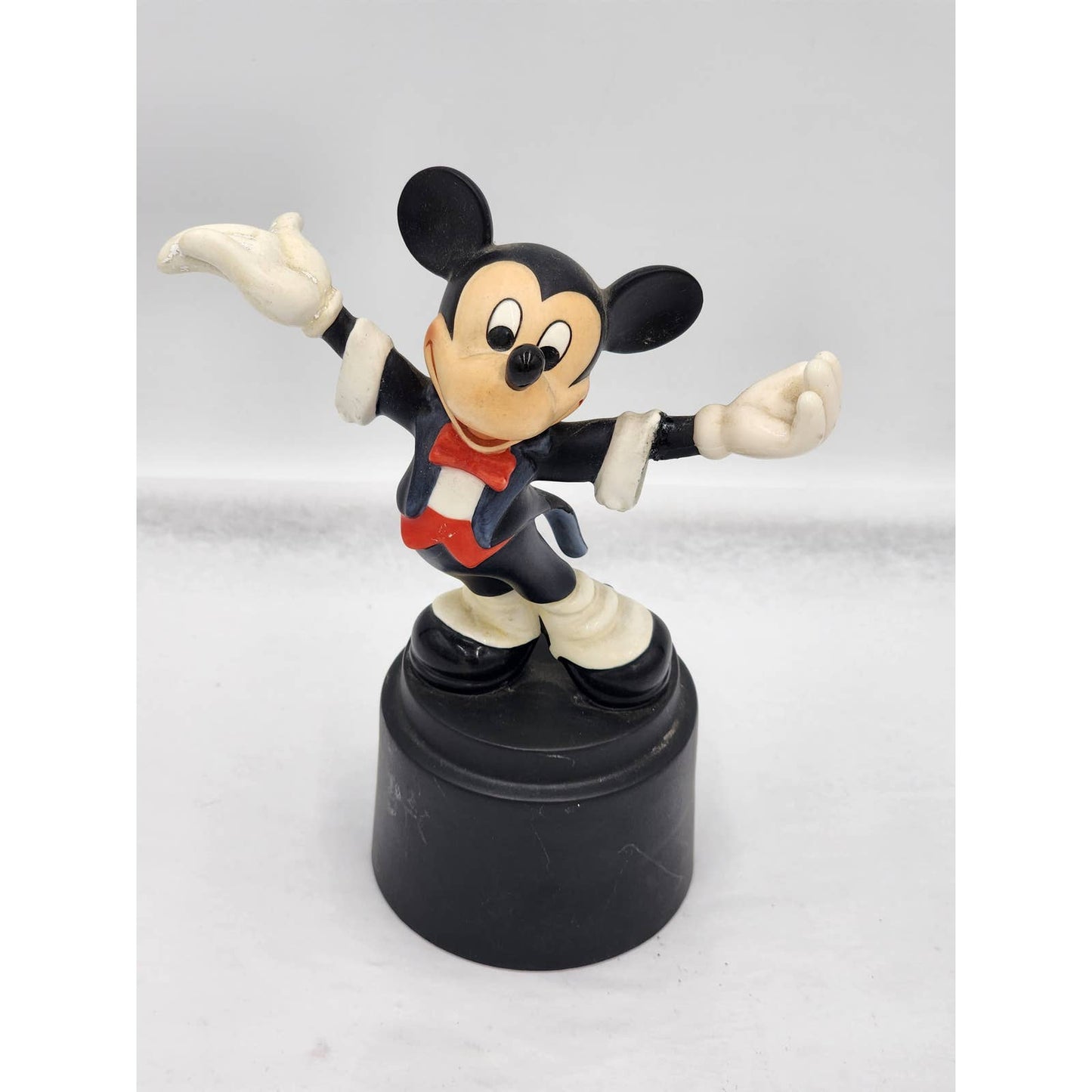 WDCC Figurine Walt Disney Collection Symphony Hour Maestro Mickey Mickel Mouse