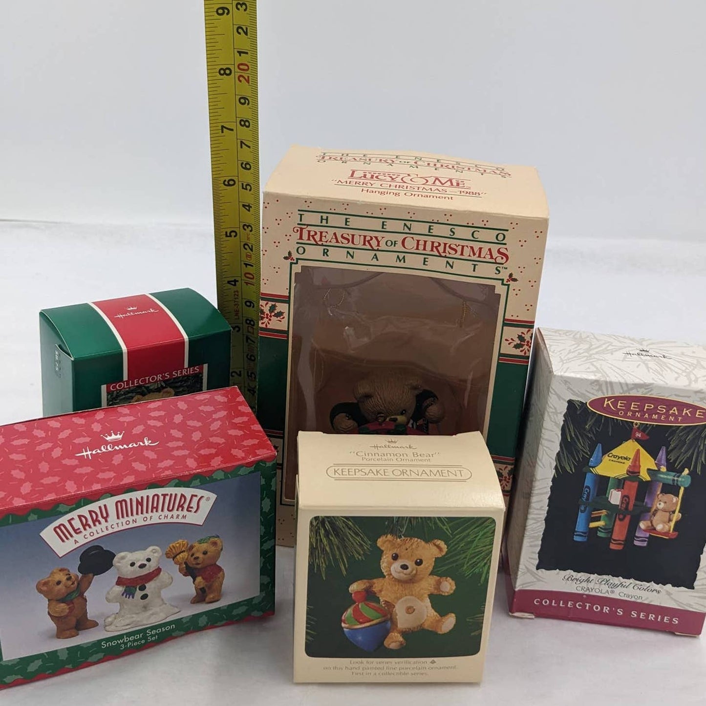 Hallmark Ornaments Vintage Keepsake Bright Playful Cinnamon Bear Snowbear W/Box
