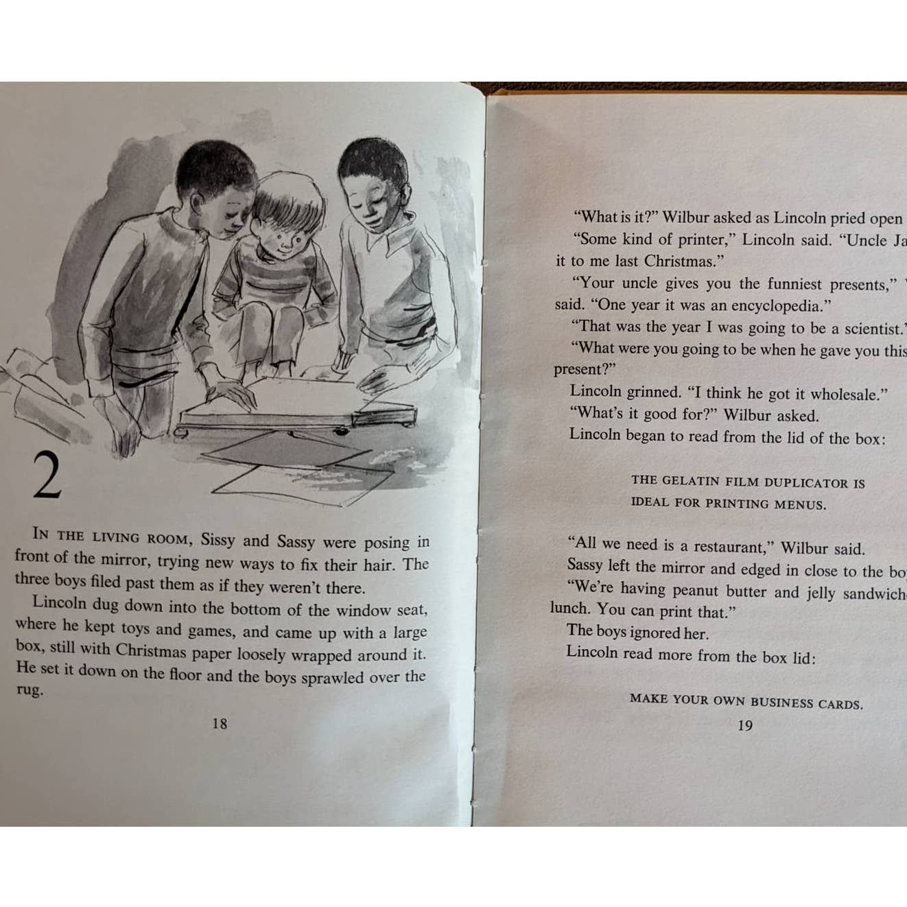 What's New Lincoln? 1970 By Dale Fife Illustrations Childrens Book Club Edition