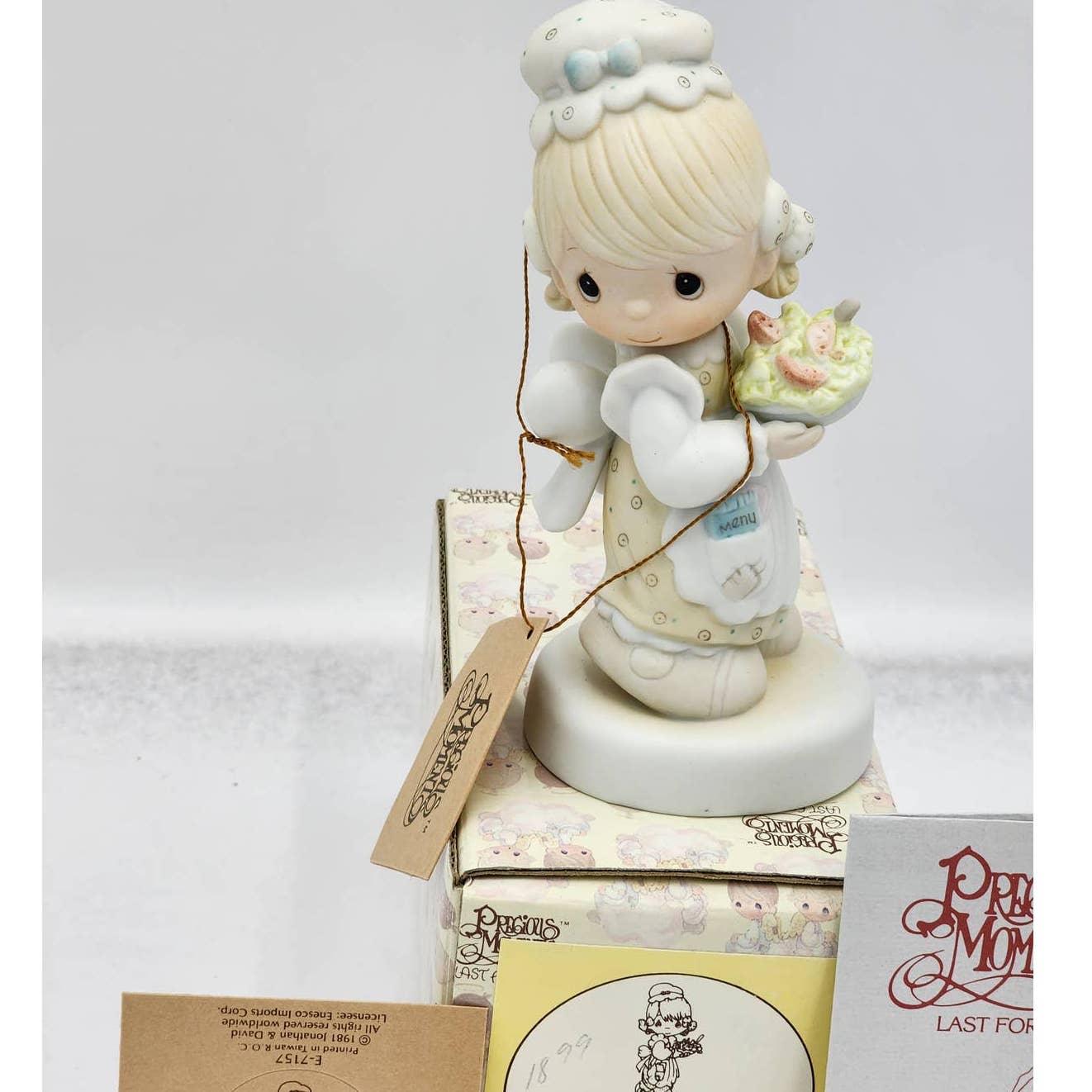 Precious Moments Figurine There Is Joy In Serving Jesus E-7157 Vintage Box Tags