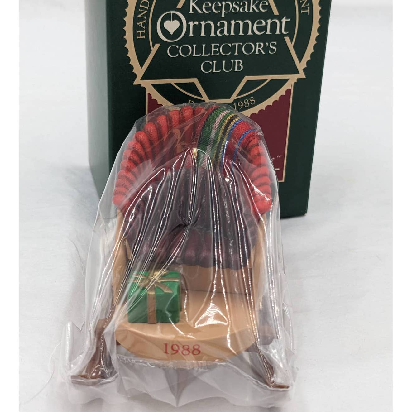 Hallmark Ornaments Vintage Noelle Christmas Is Peaceful Sleighful Of Dreams Box