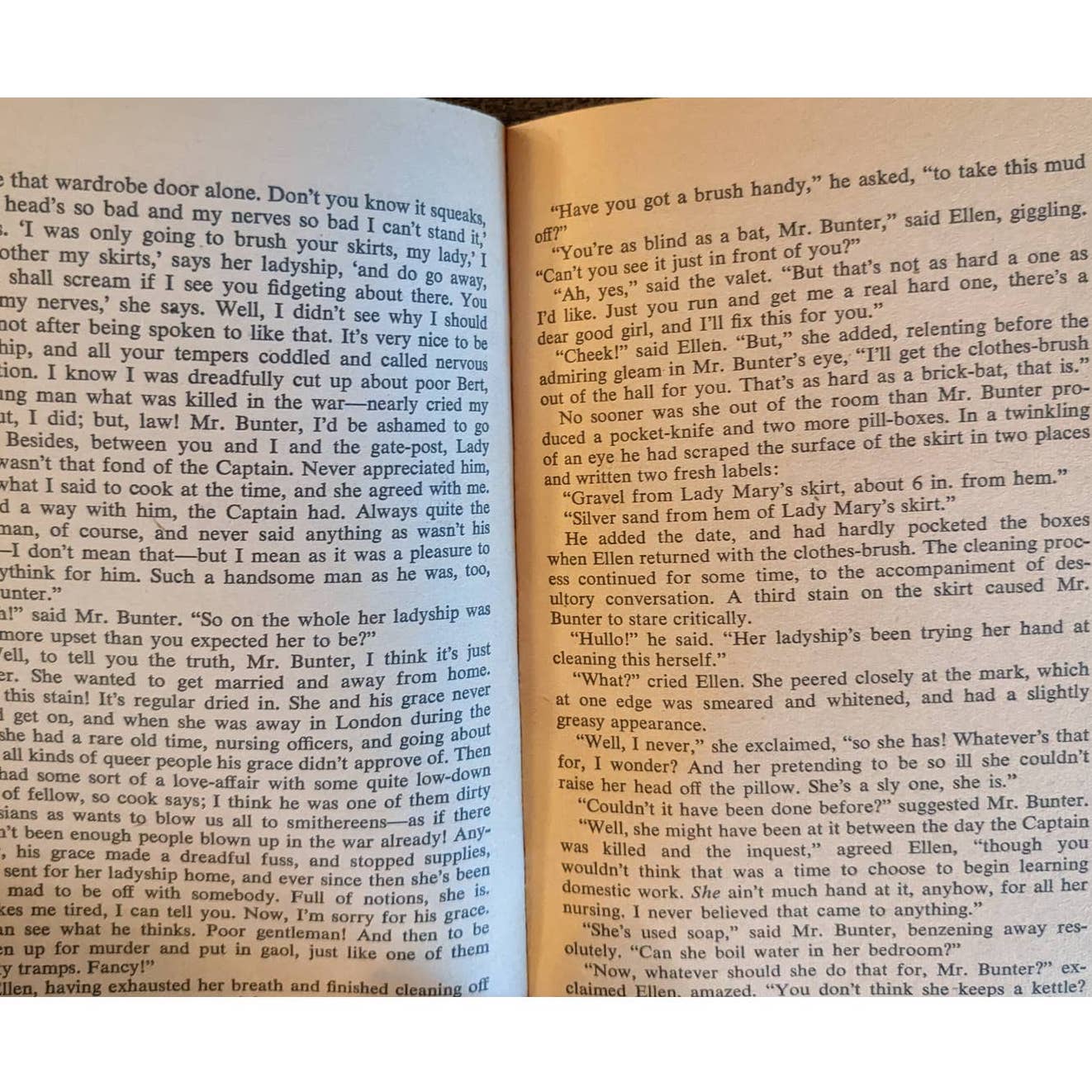 1966 Clouds Of Witness: Lord Peter Wimsey An Avon Mystery By Dorothy L. Sayers