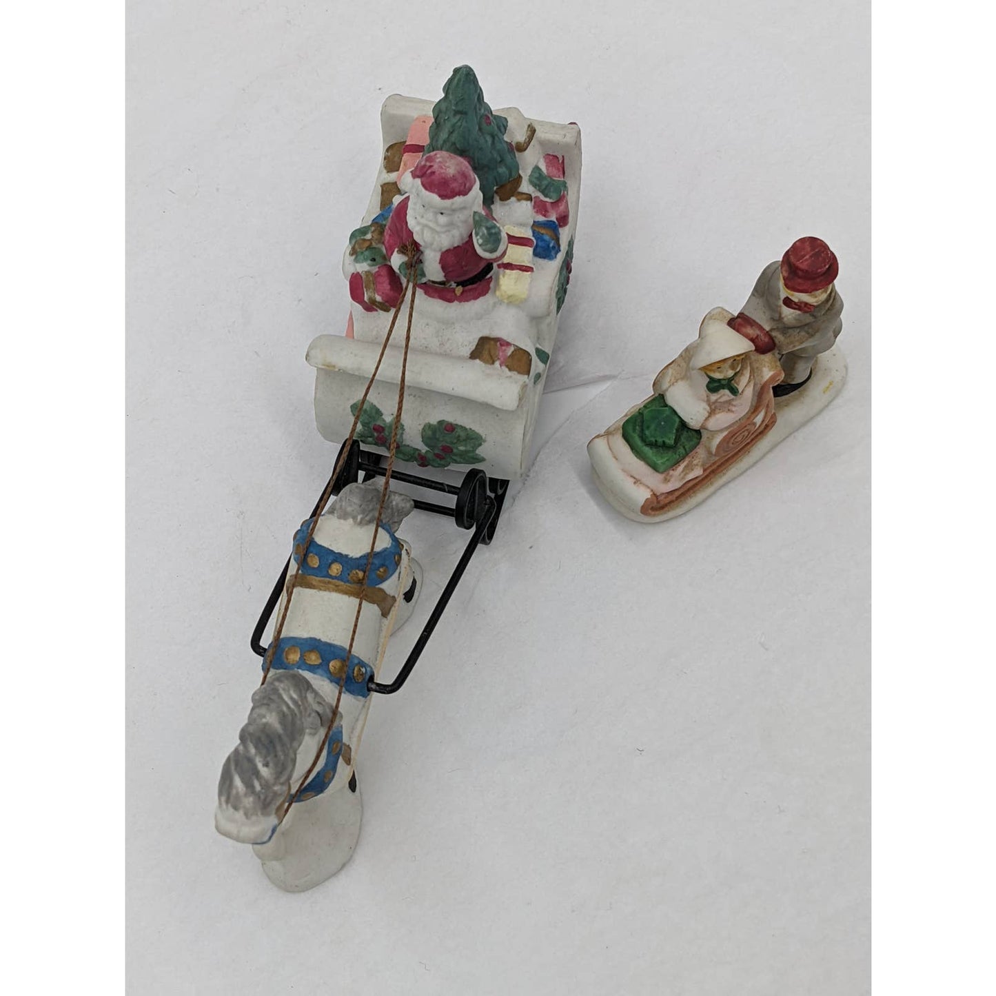 Set of 2 Christmas Figurines Waving Santa Present Carriage Horse