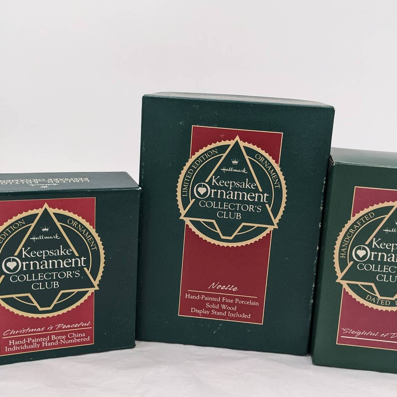 Hallmark Ornaments Vintage Noelle Christmas Is Peaceful Sleighful Of Dreams Box