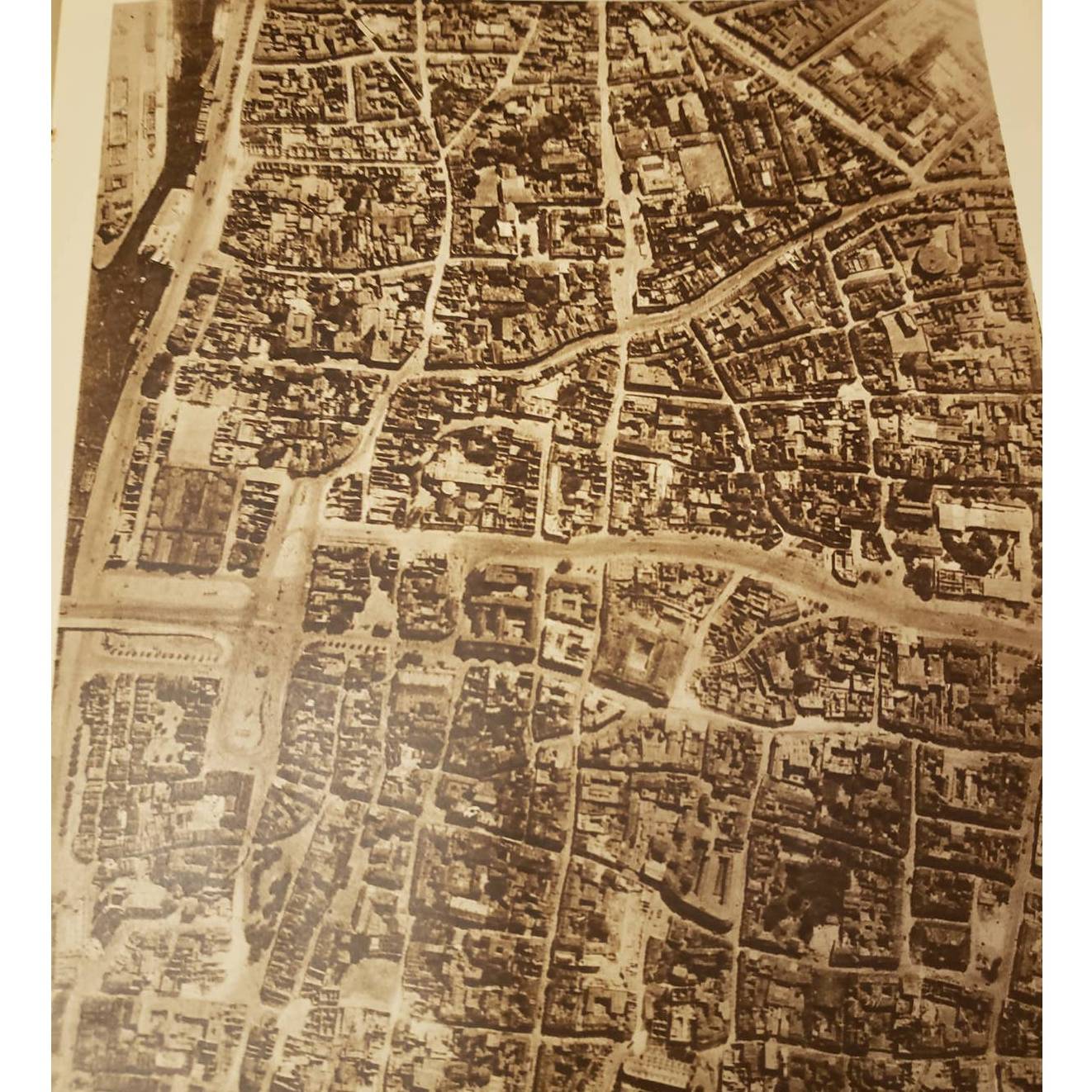 Vintage Illustrated London News Magazine Issue Vintage Ads WW2 June 20 1942