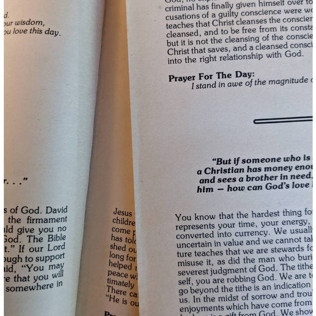 1976 Day By Day With Billy Graham 365 Daily Meditations Christian Devotional