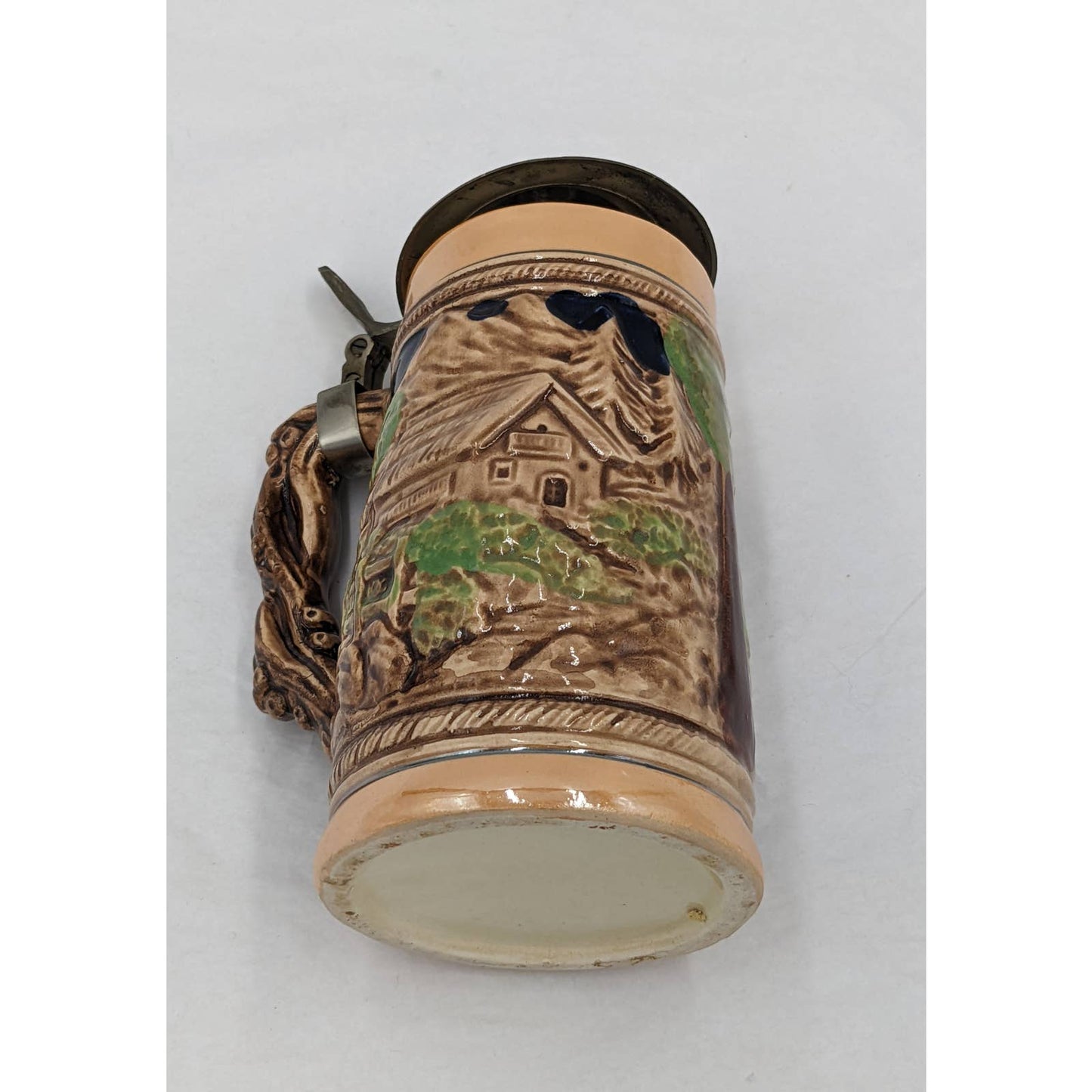 Vintage Beer Stein Raised Images Pub Drinking 7"