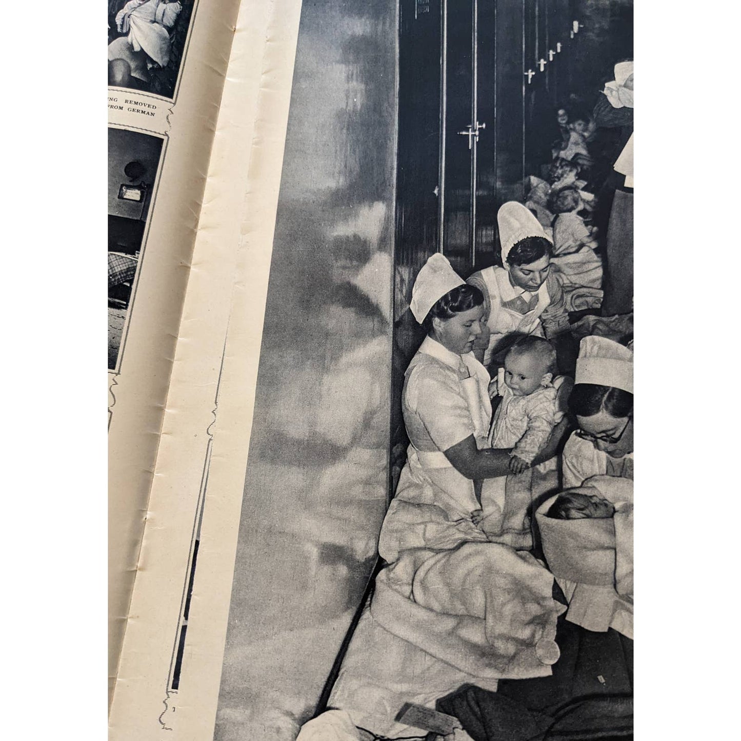 Vintage Illustrated London News Magazine Issue History September 21, 1940