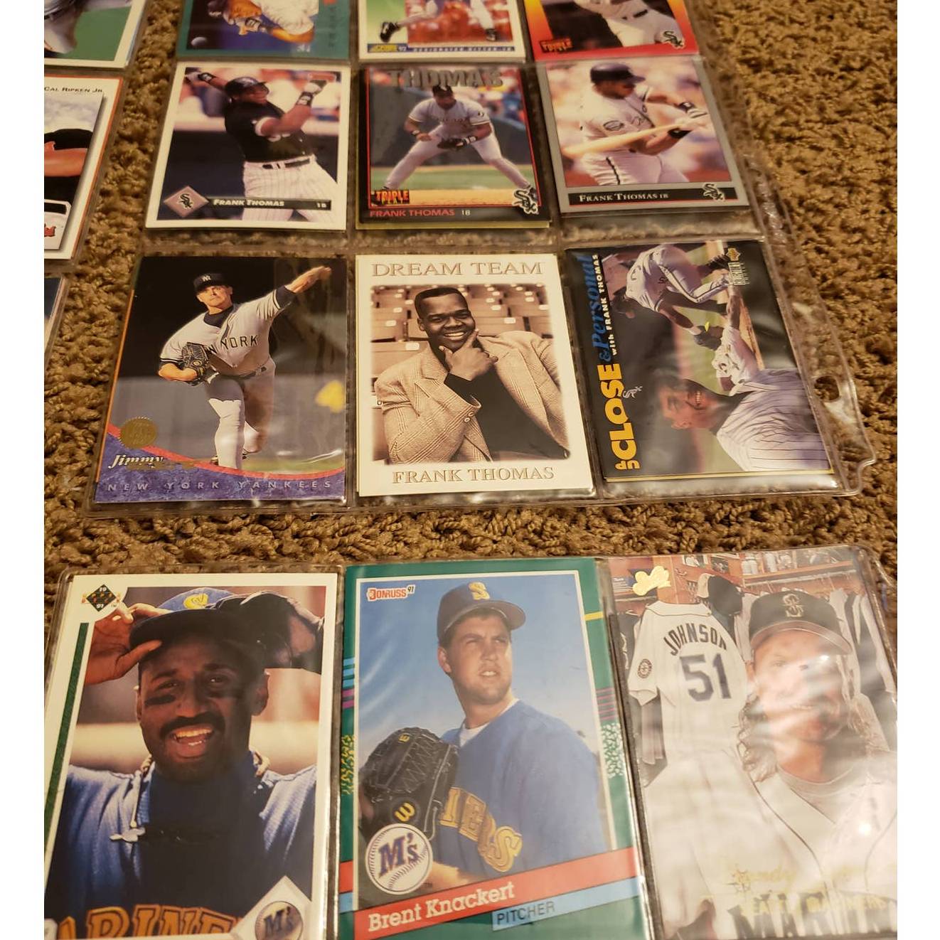 Large Lot of 1000+ Baseball Cards 90 are In Plastic Sleeve Pages 1970s-1990s
