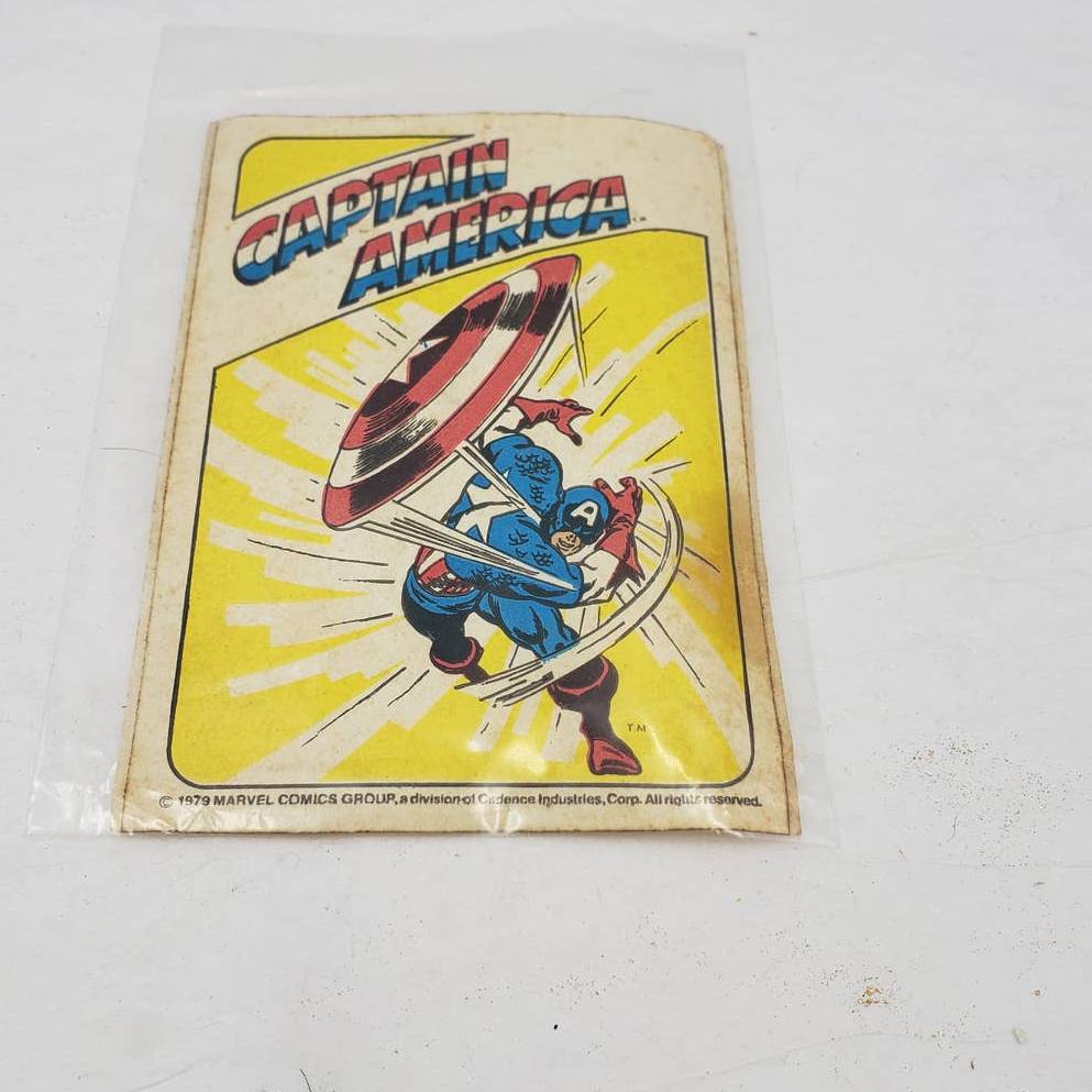 Vintage Captain America 1979 Marvel Sticker Throwing Shield Superheroes 3x4