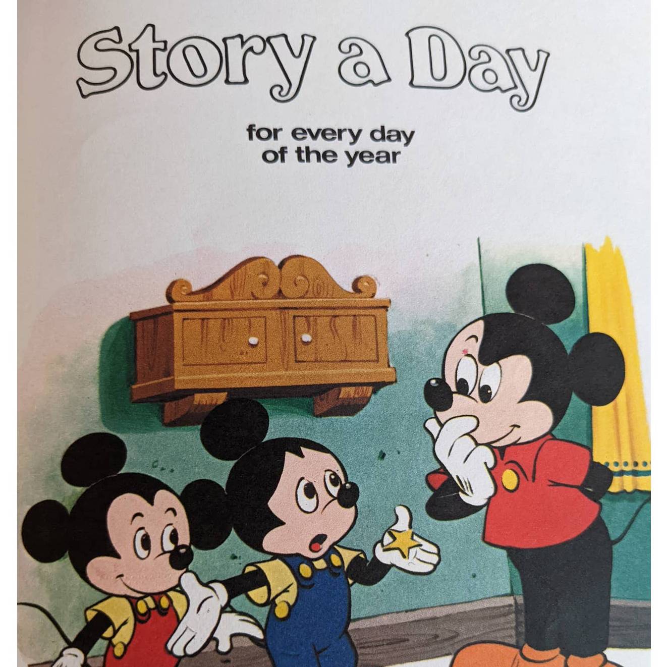 Vintage Walt Disney Story A Day For Every Day Of The Year Winter Bedtime Stories
