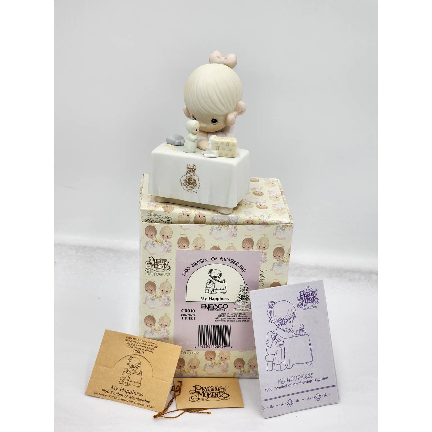 Precious Moments Figurine My Happiness C0010 1990 Symbol Membership Box Tag
