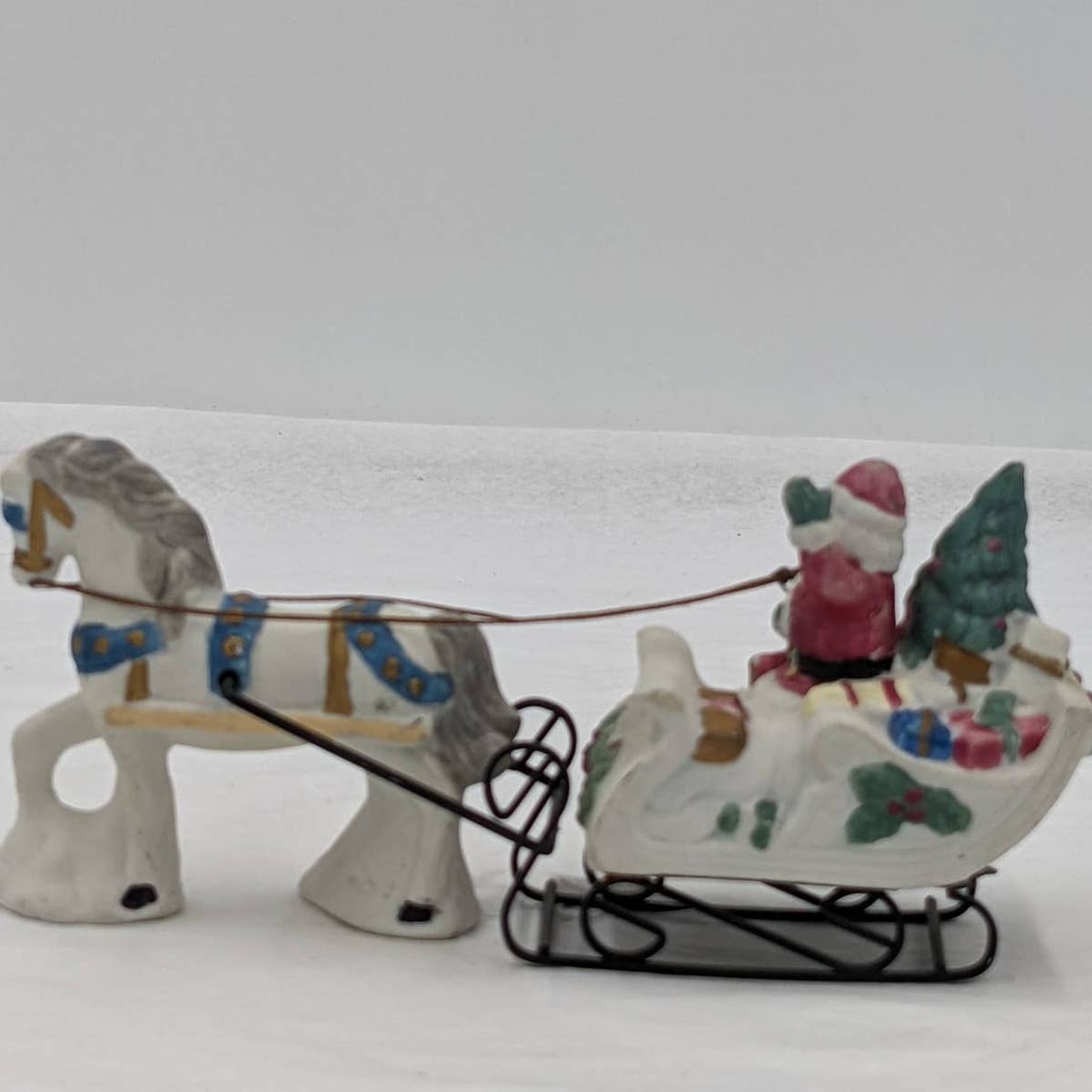 Set of 2 Christmas Figurines Waving Santa Present Carriage Horse