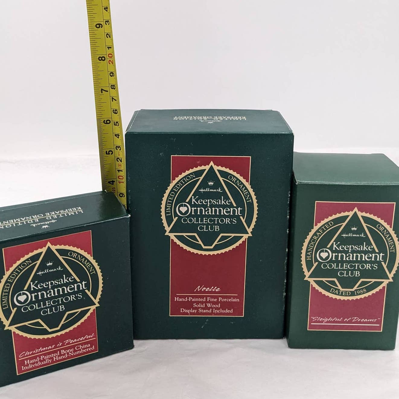 Hallmark Ornaments Vintage Noelle Christmas Is Peaceful Sleighful Of Dreams Box