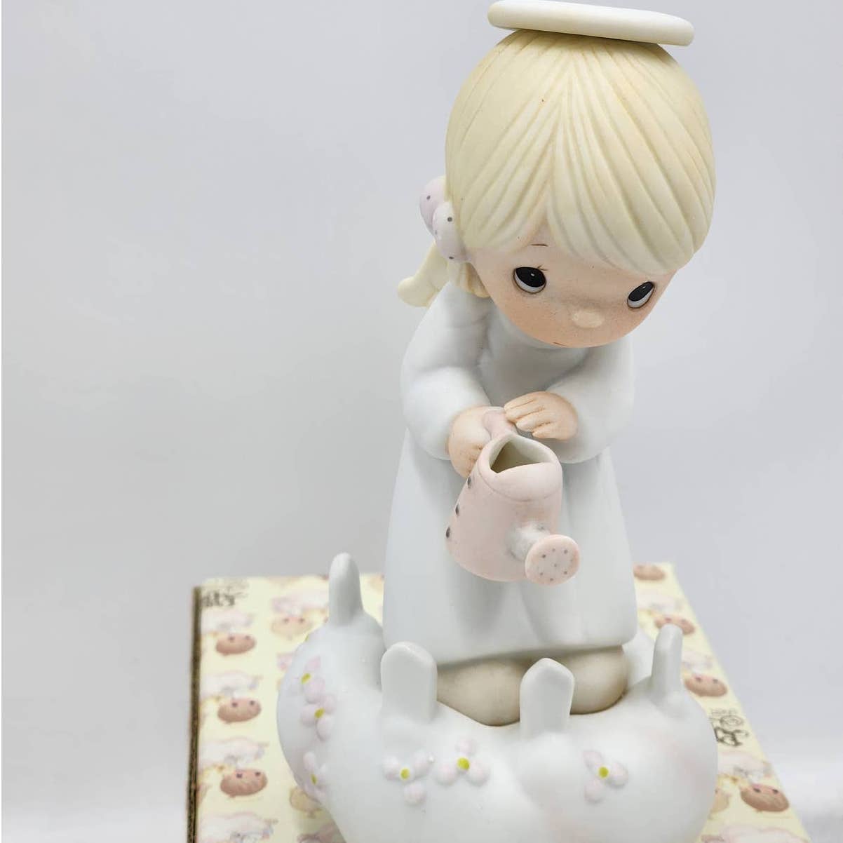 Precious Moments Figurine Sending You A Rainbow Heavenly HaloE-9288 Box Tags