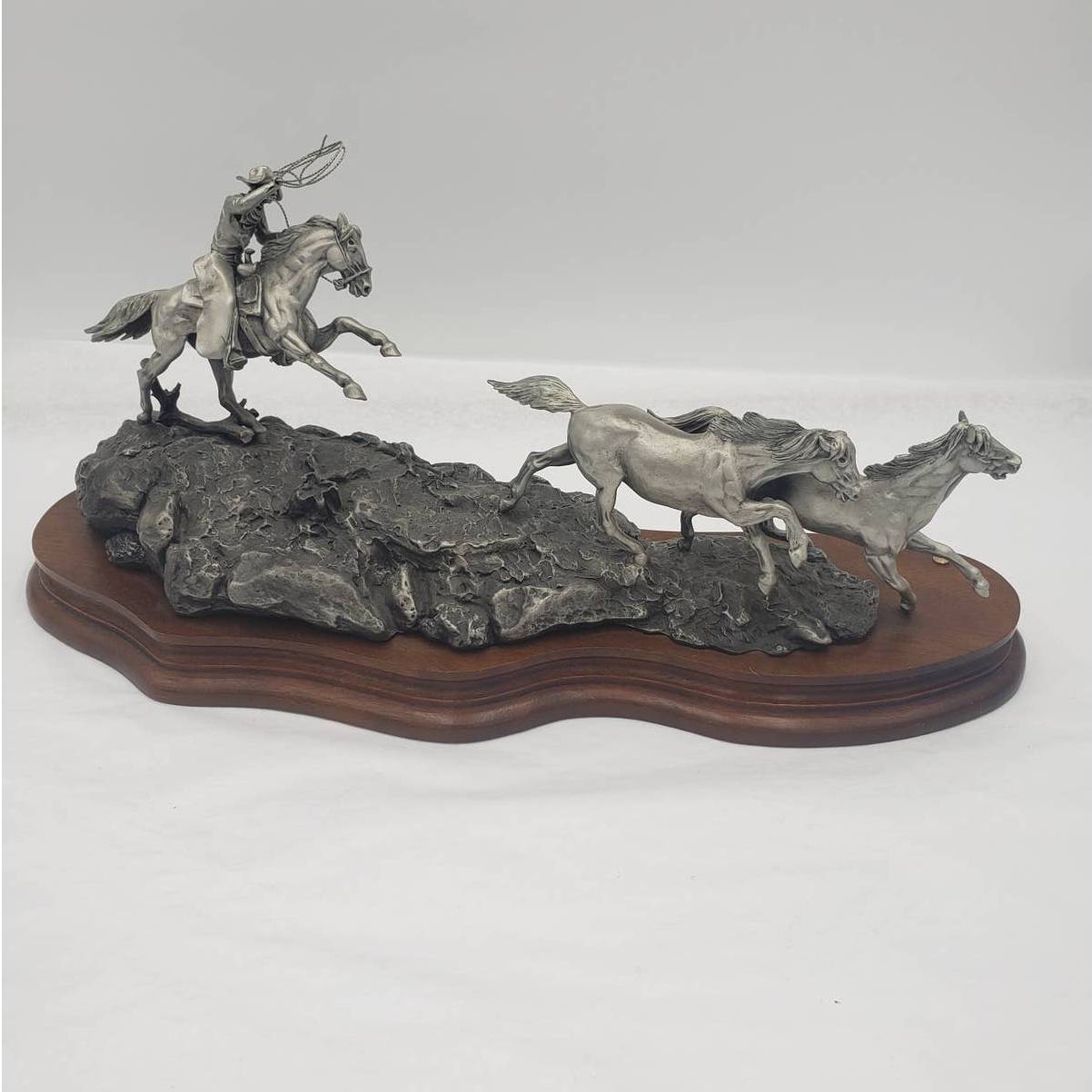Chilmark Pewter Polland Mustanger Western Sculpture Limited Edition 734/2500