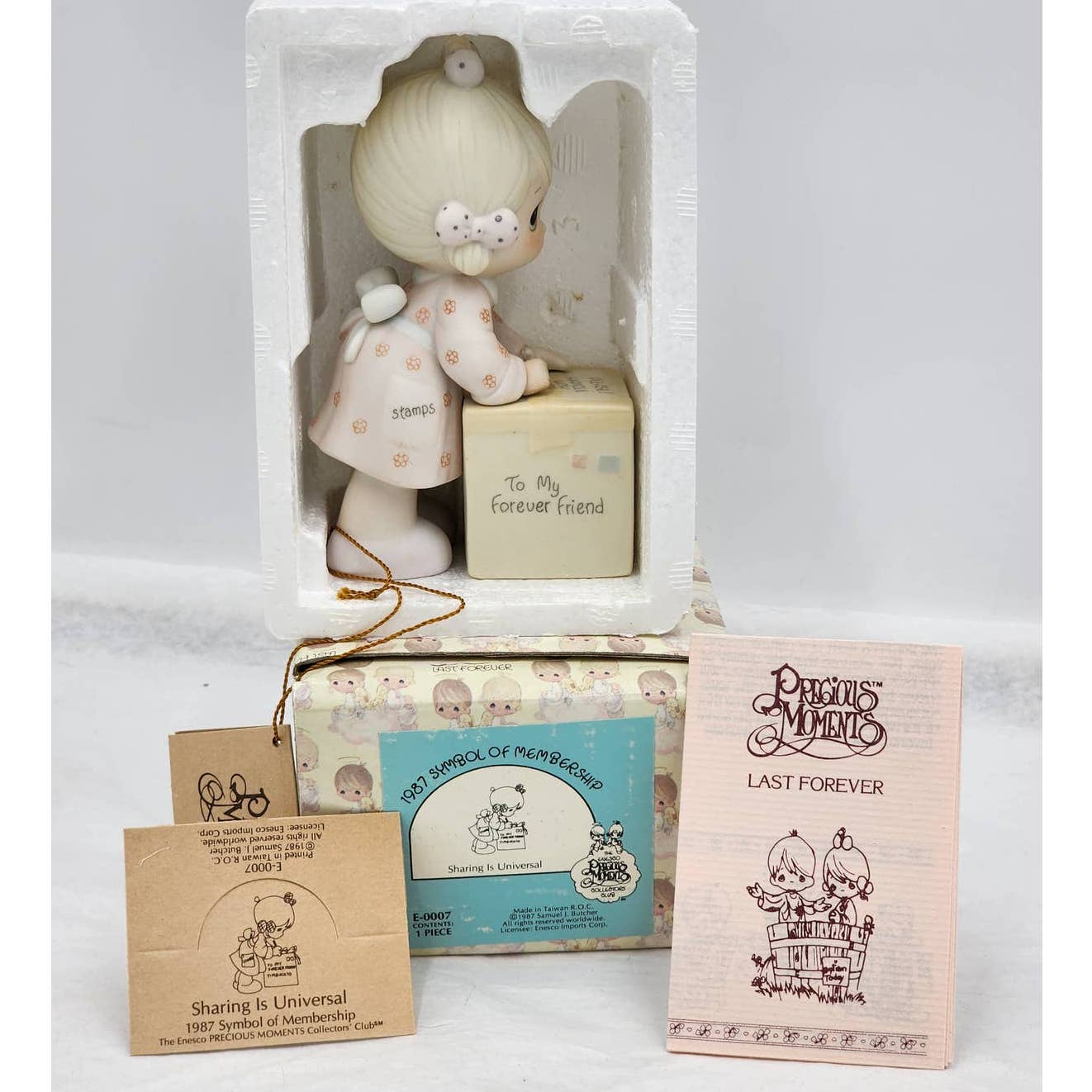 Precious Moments Sharing Is Universal E-0007 1987 Symbol Of Membership Box Tags