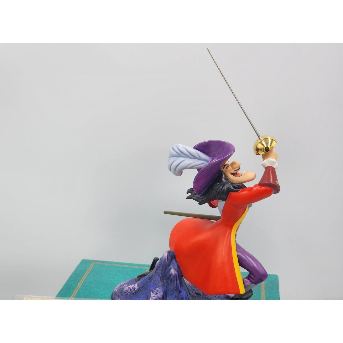 WDCC Captain Hook Peter Pan I've Got You This Time Figurine COA Box Disney