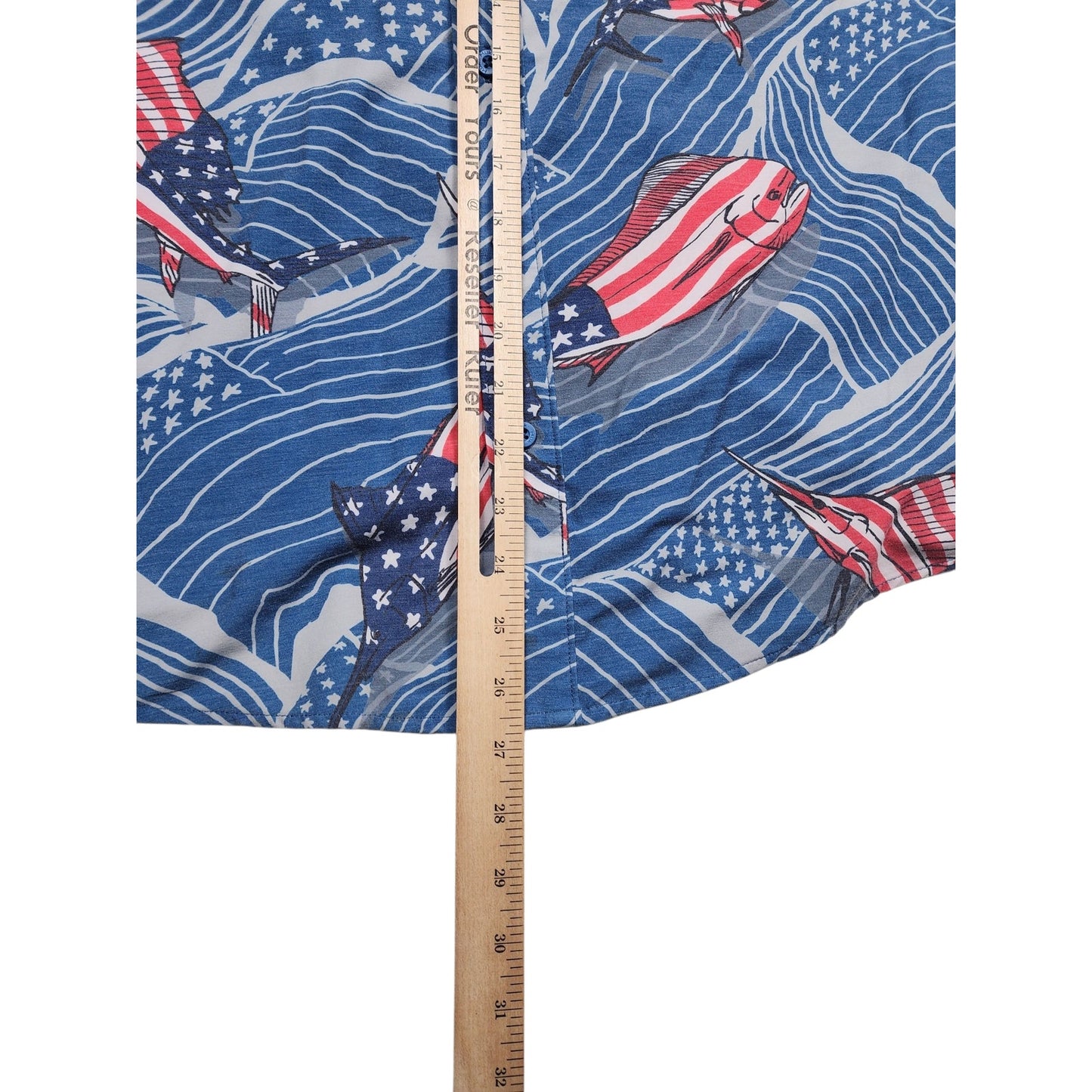 Huk Fishing Shirt Men Medium Patriotic Red White Blue Marlin Flags Button Down