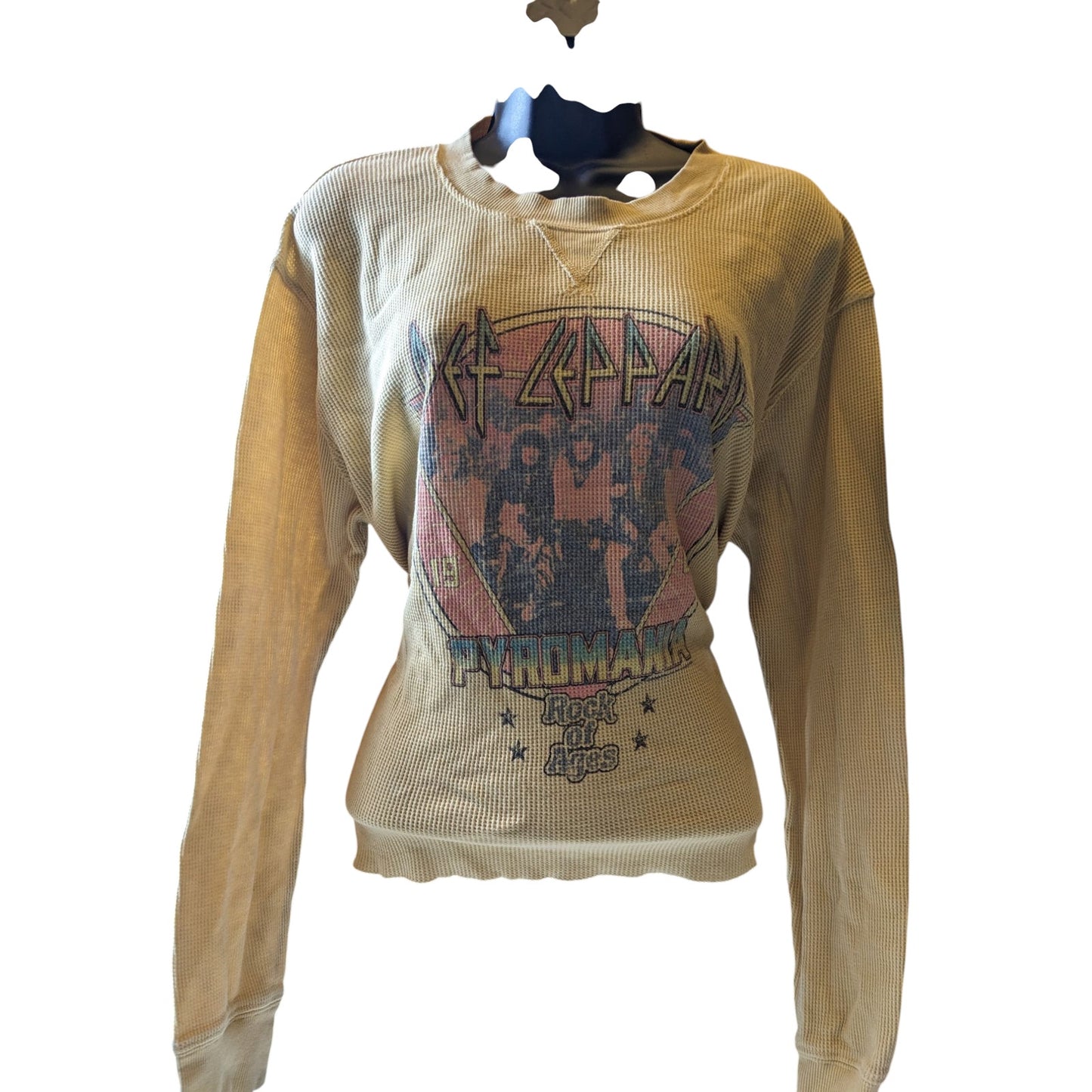 Def Leppard Pyromania Long Sleeve Thermal Top Womens Medium Band Graphic Shirt