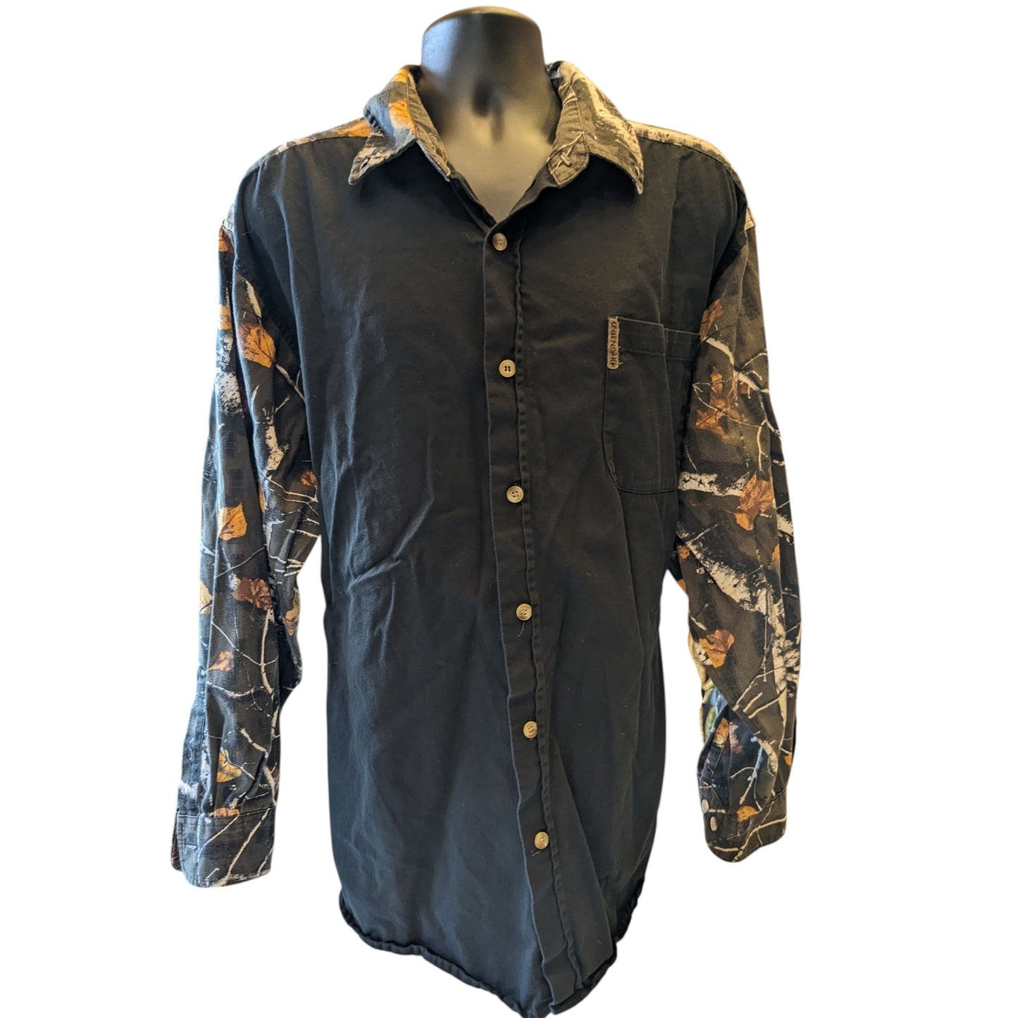 Legendary Whitetails Button Down Shirt Men 2XLT Camo Sleeves Long Sleeve Hunting