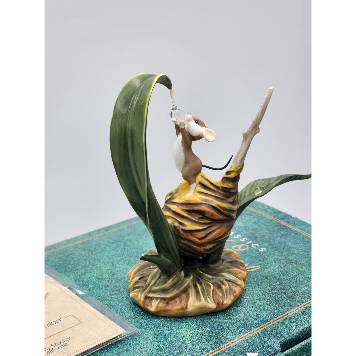 WDCC Bambi "Little April Shower" Field Mouse 50th Anniversary Raindrop Box COA