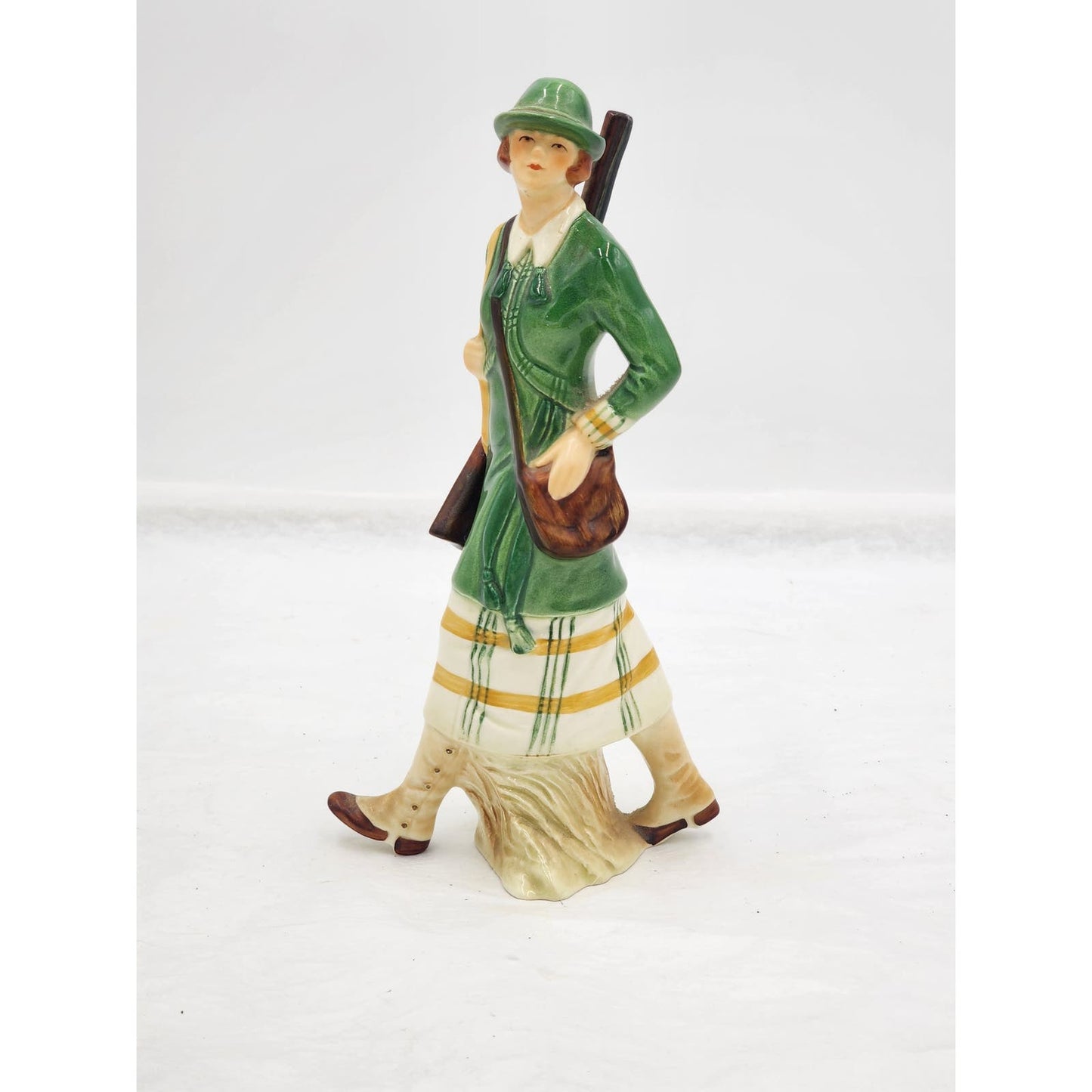 Goebel West Germany To The Hunt 1913 Female European Hunting Figurine 8"